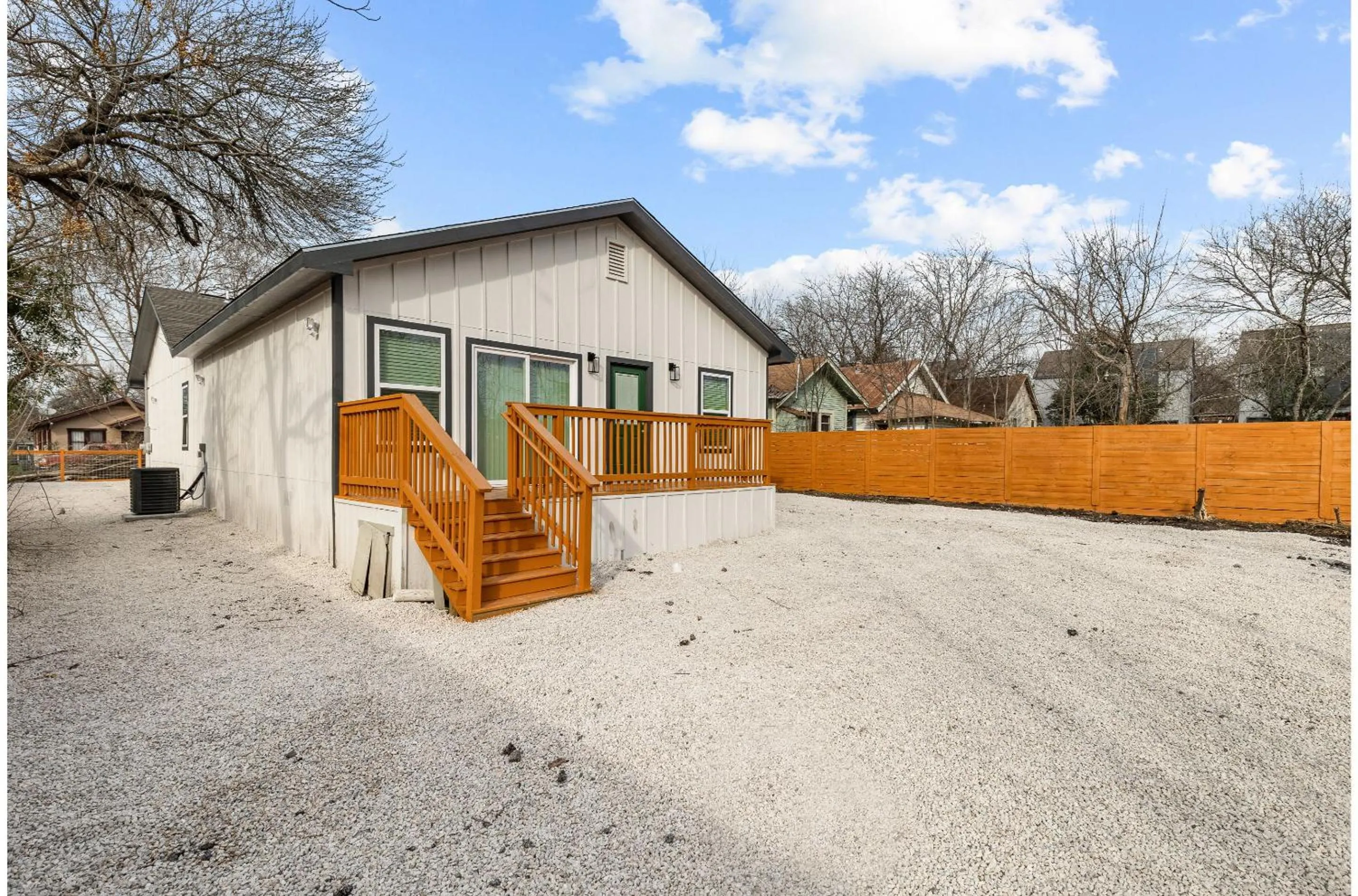 Other in Charming Walkable 4 BR2.5 BA Near Dtown Riverwalk