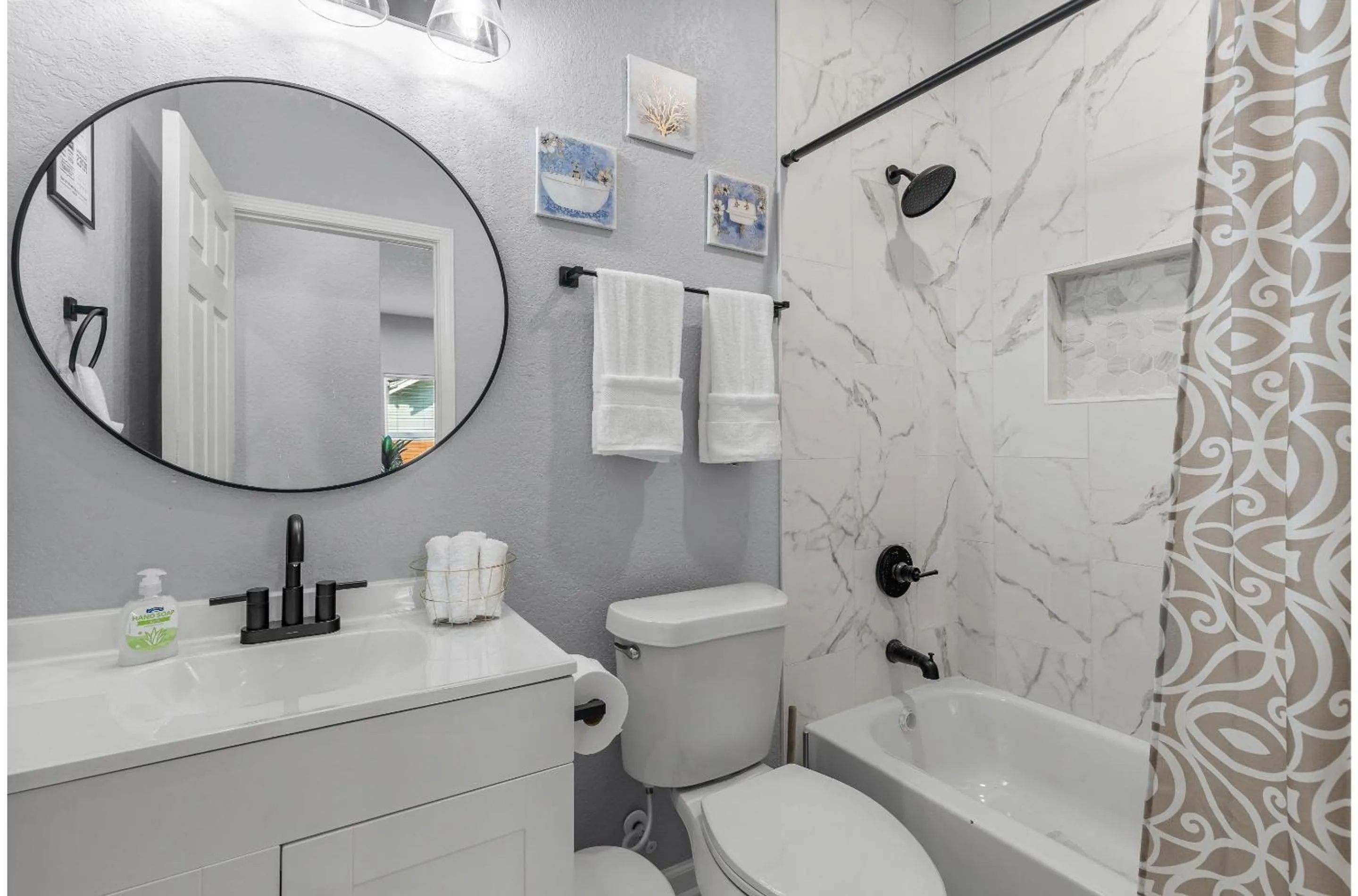 Other in Charming Walkable 4 BR2.5 BA Near Dtown Riverwalk
