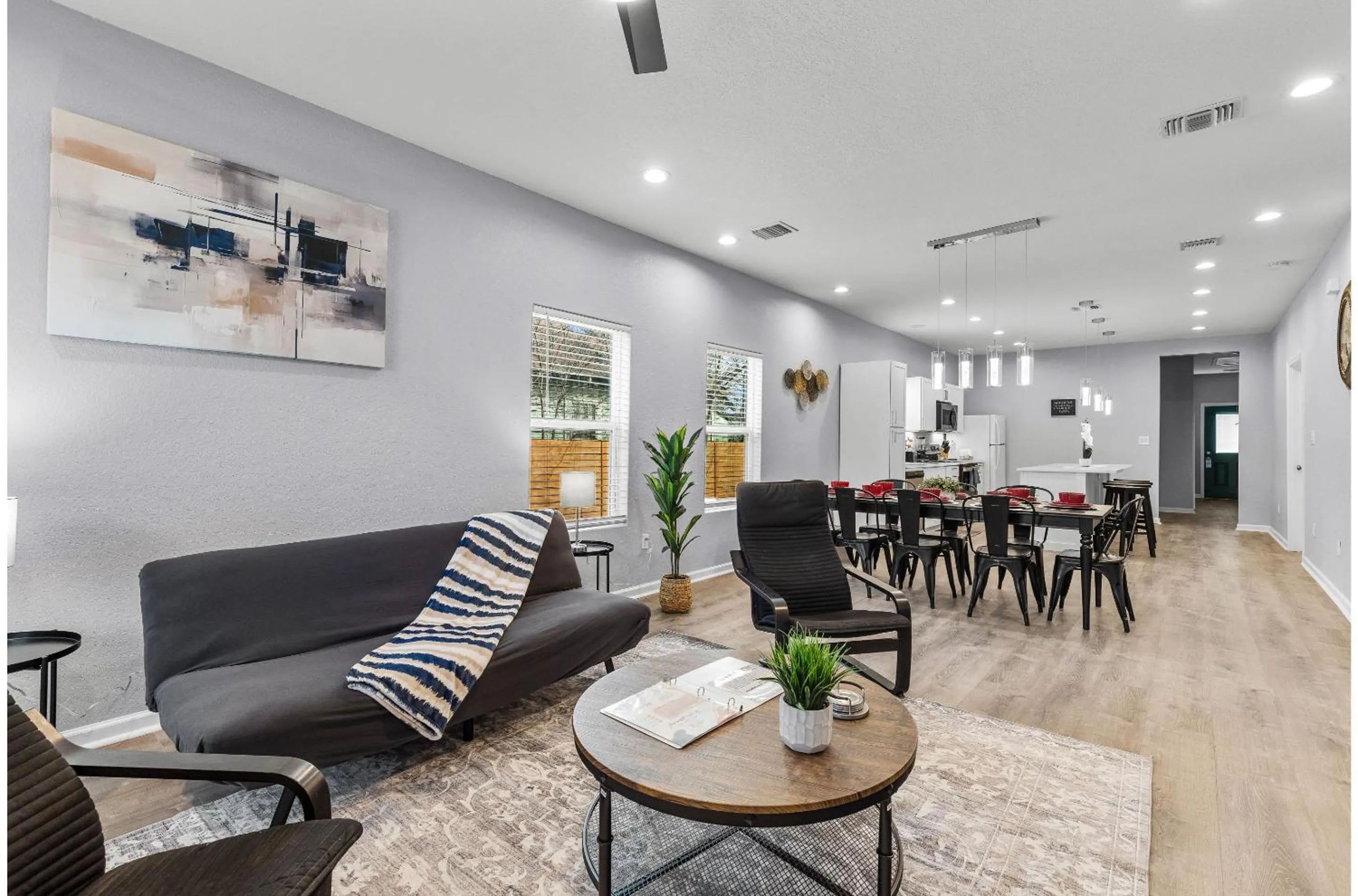 Other in Charming Walkable 4 BR2.5 BA Near Dtown Riverwalk