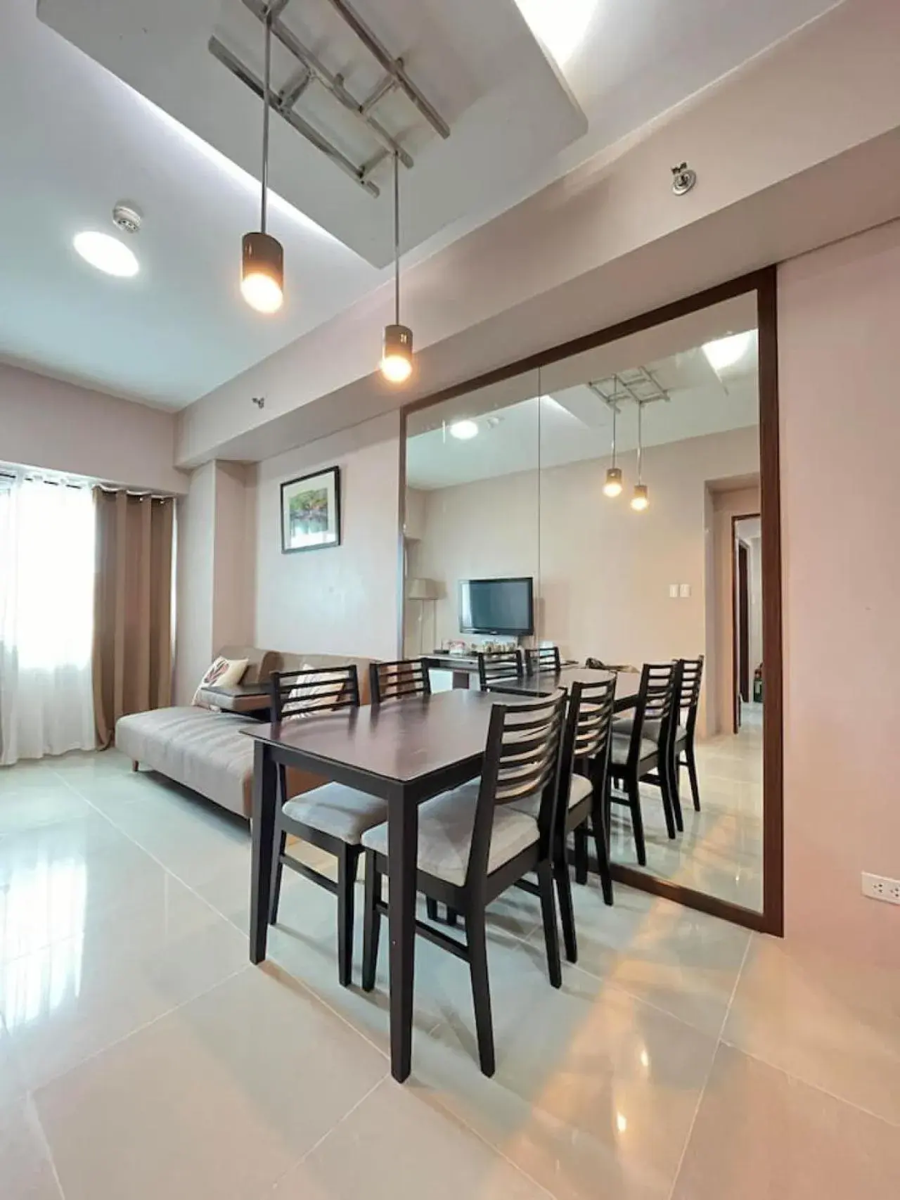 The Beacon Condo (1BR Unit) The Beacon Condo (1BR Unit)