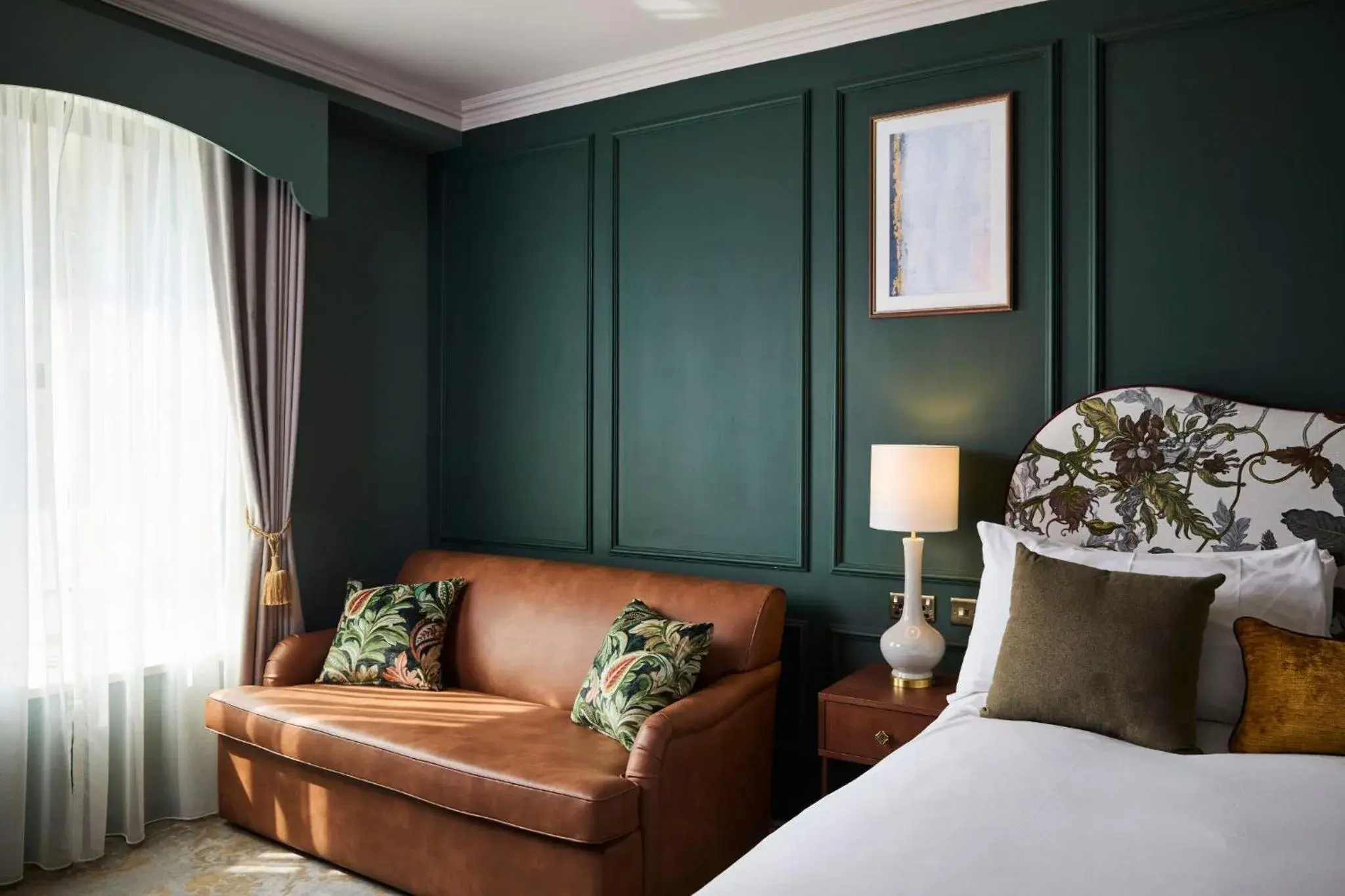 Bedroom, Bed in Francis Hotel Bath Bedroom, Bed in Francis Hotel Bath