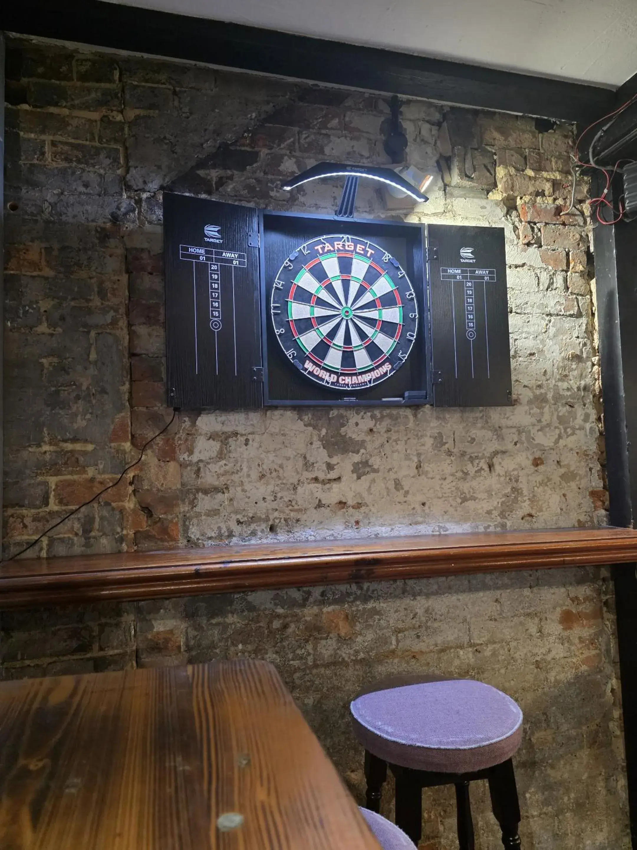 Living room in Wheatsheaf Hotel Living room in Wheatsheaf Hotel