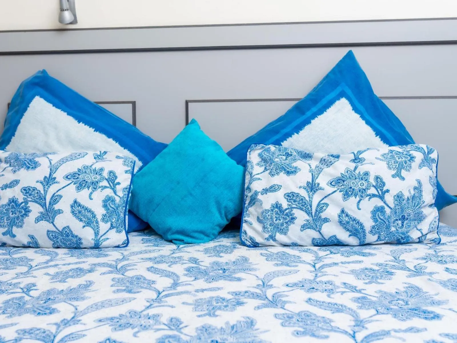 Bed in Dolphin Coast B&B / Self catering