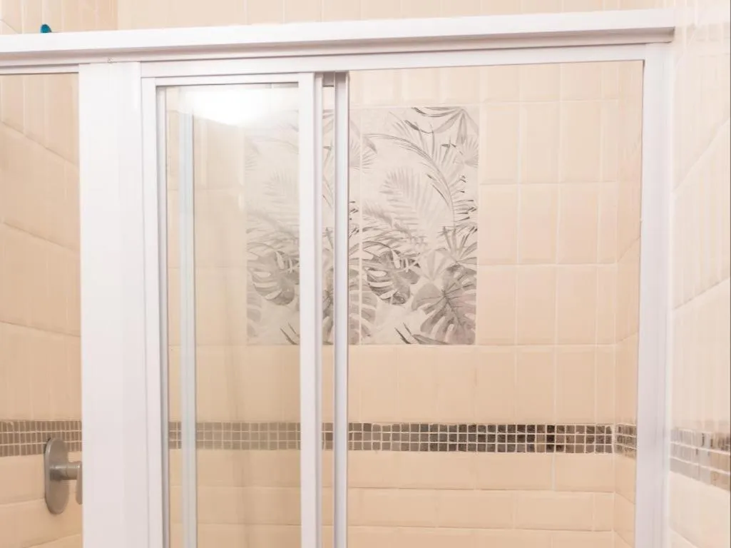 Shower in Dolphin Coast B&B / Self catering