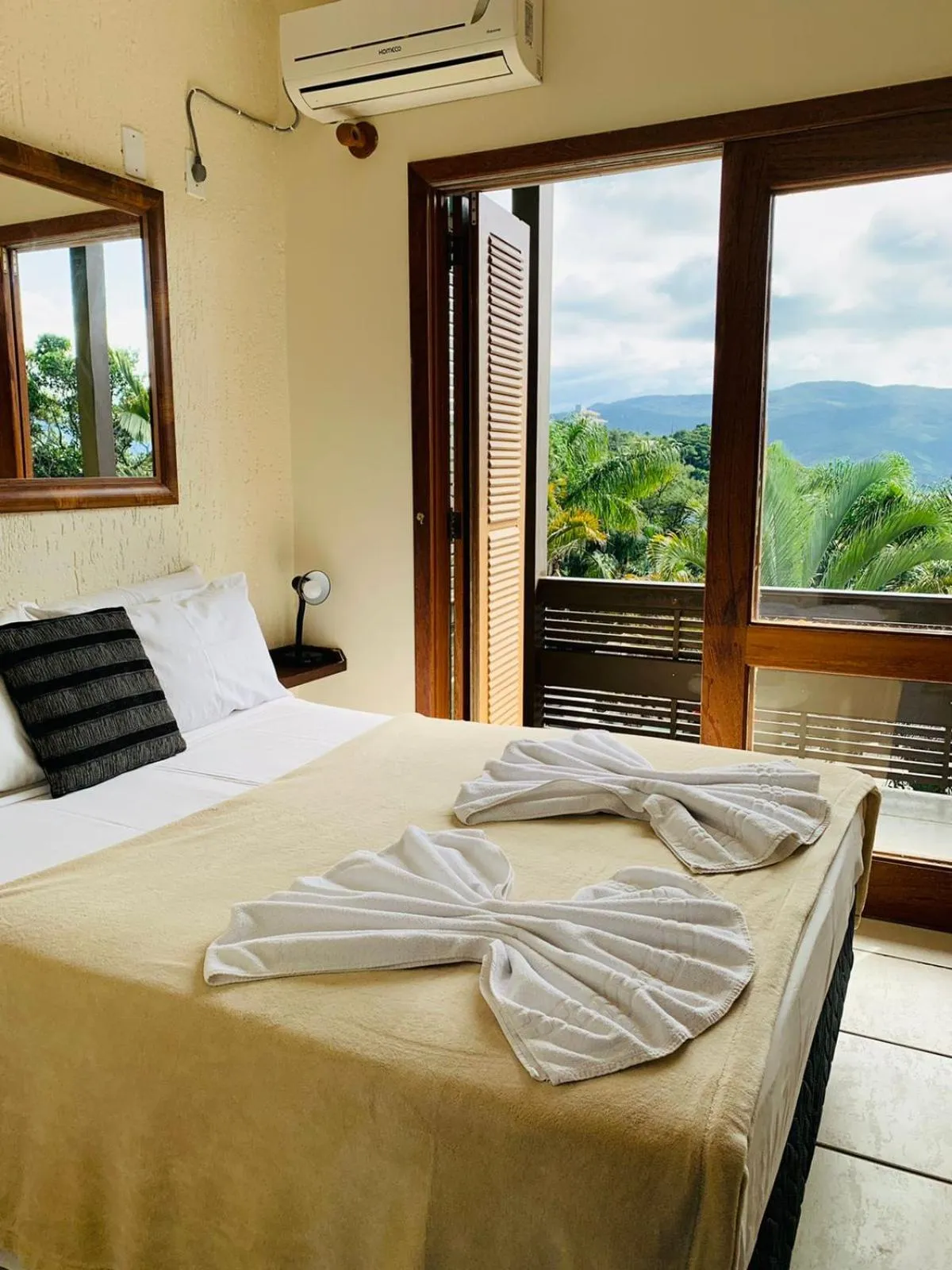 Bed in Silveira Eco Village