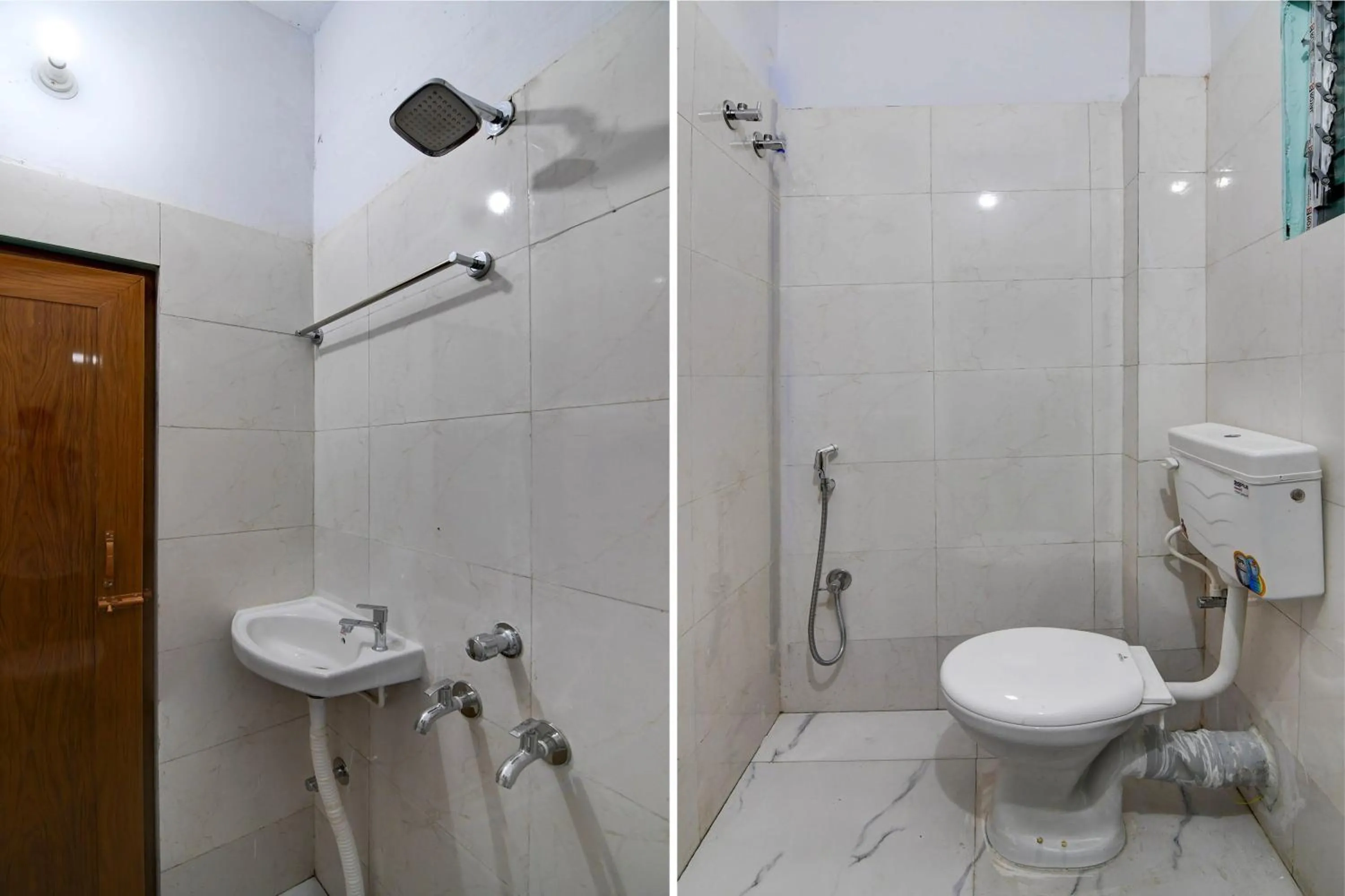 Bathroom in Hotel O Relax Inn