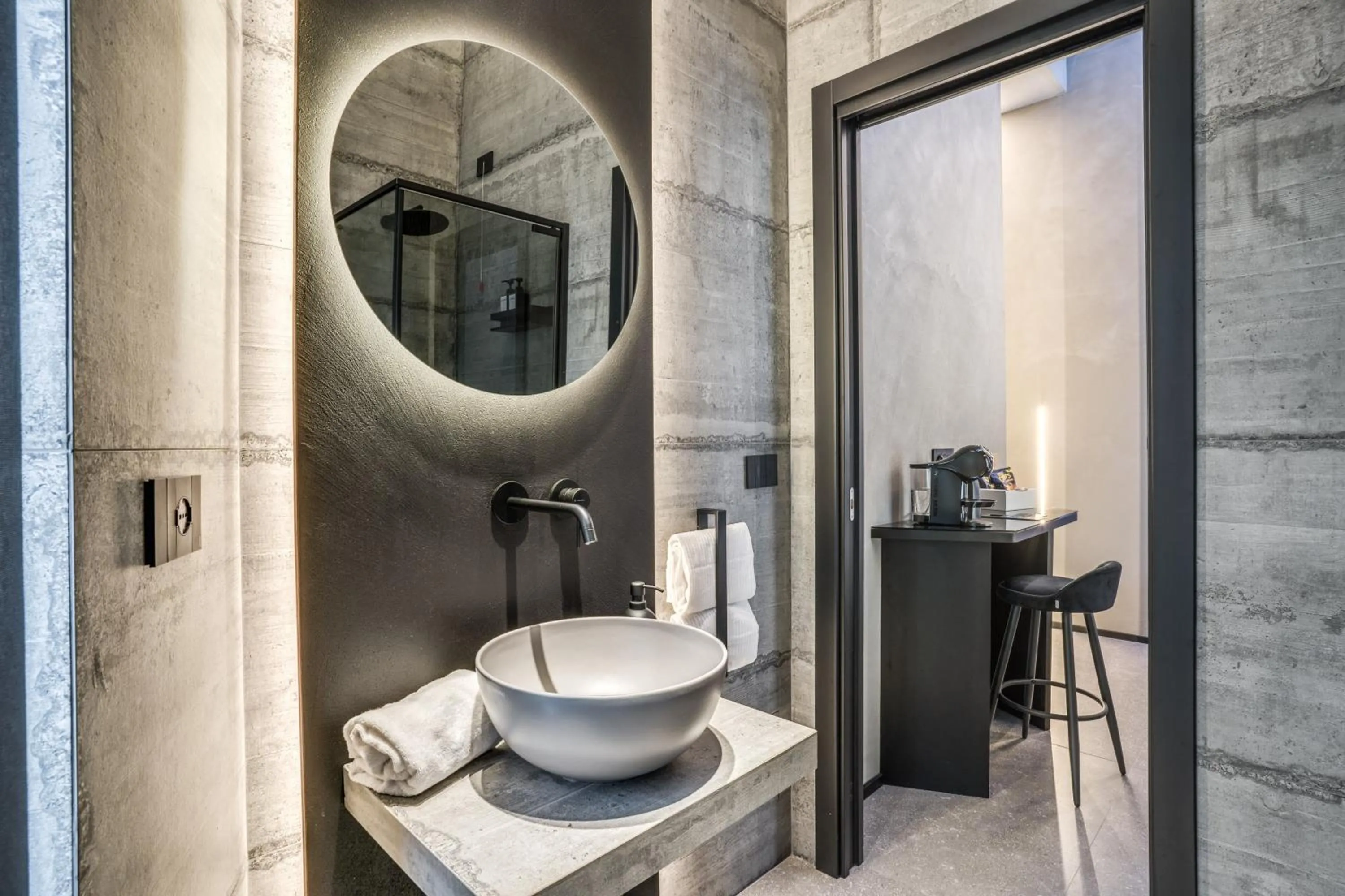 Toilet in Gallery Experience Napoli