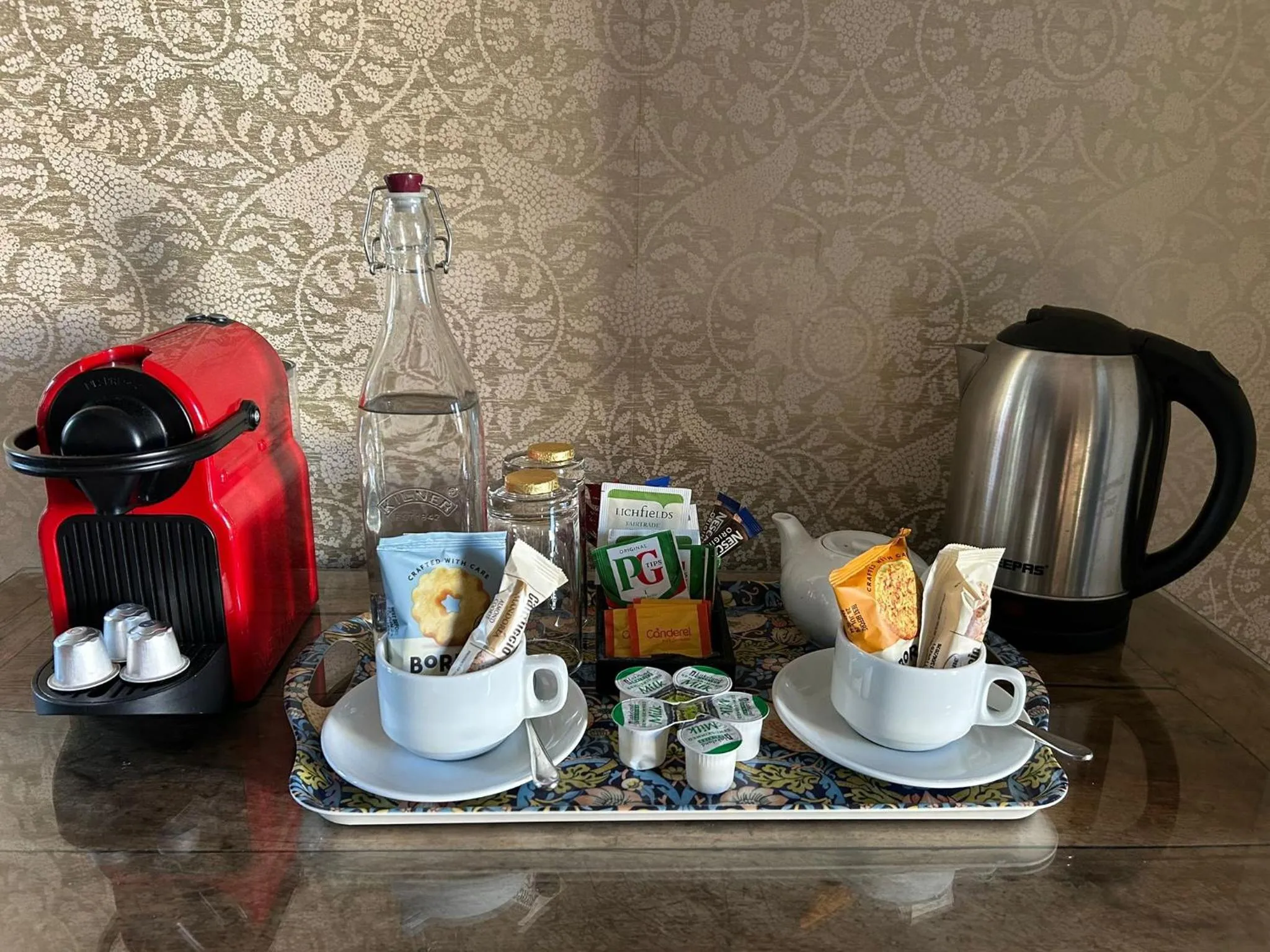 Dorian House Boutique B&B - Free Parking!