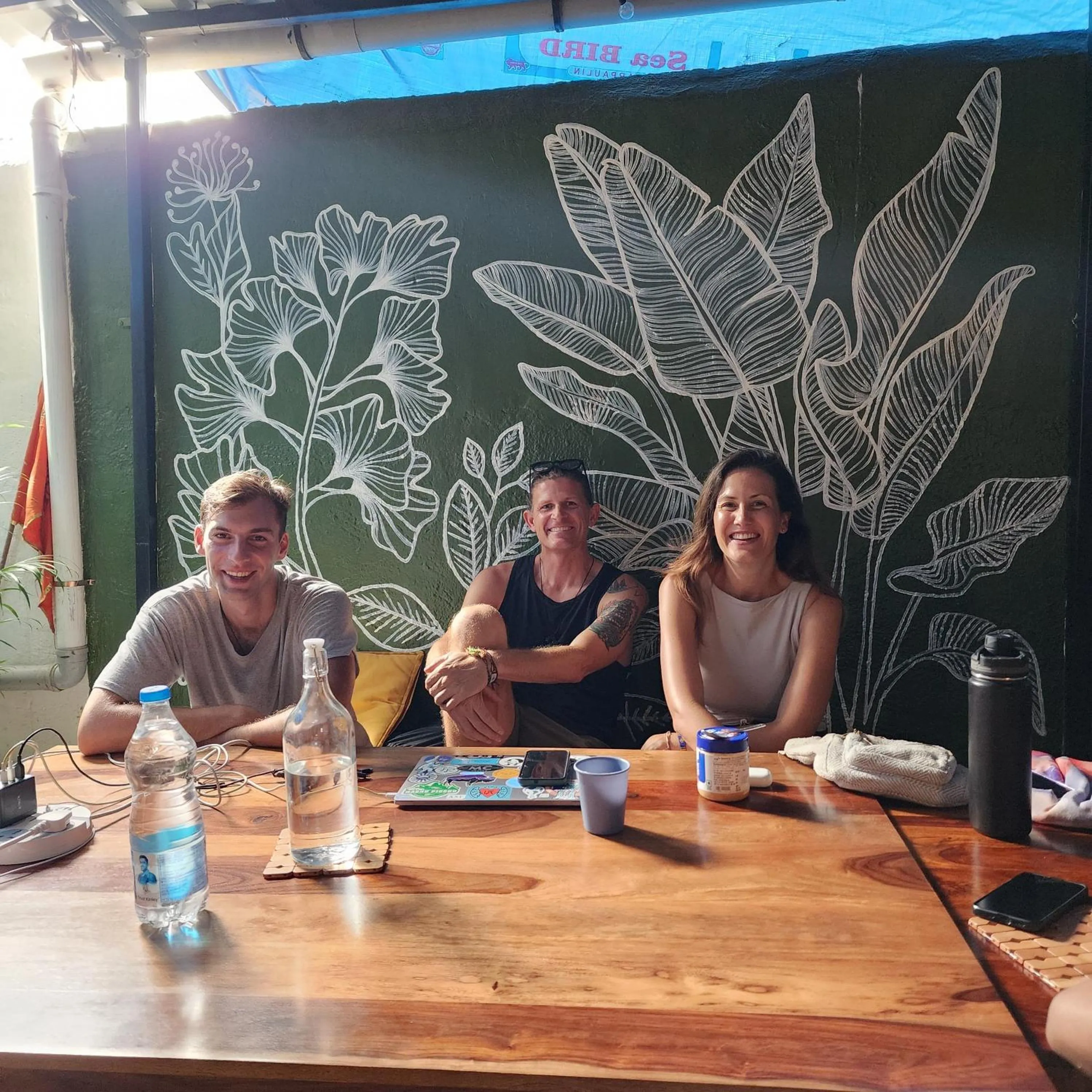 Entertainment in Hammock Hostels - Bandra