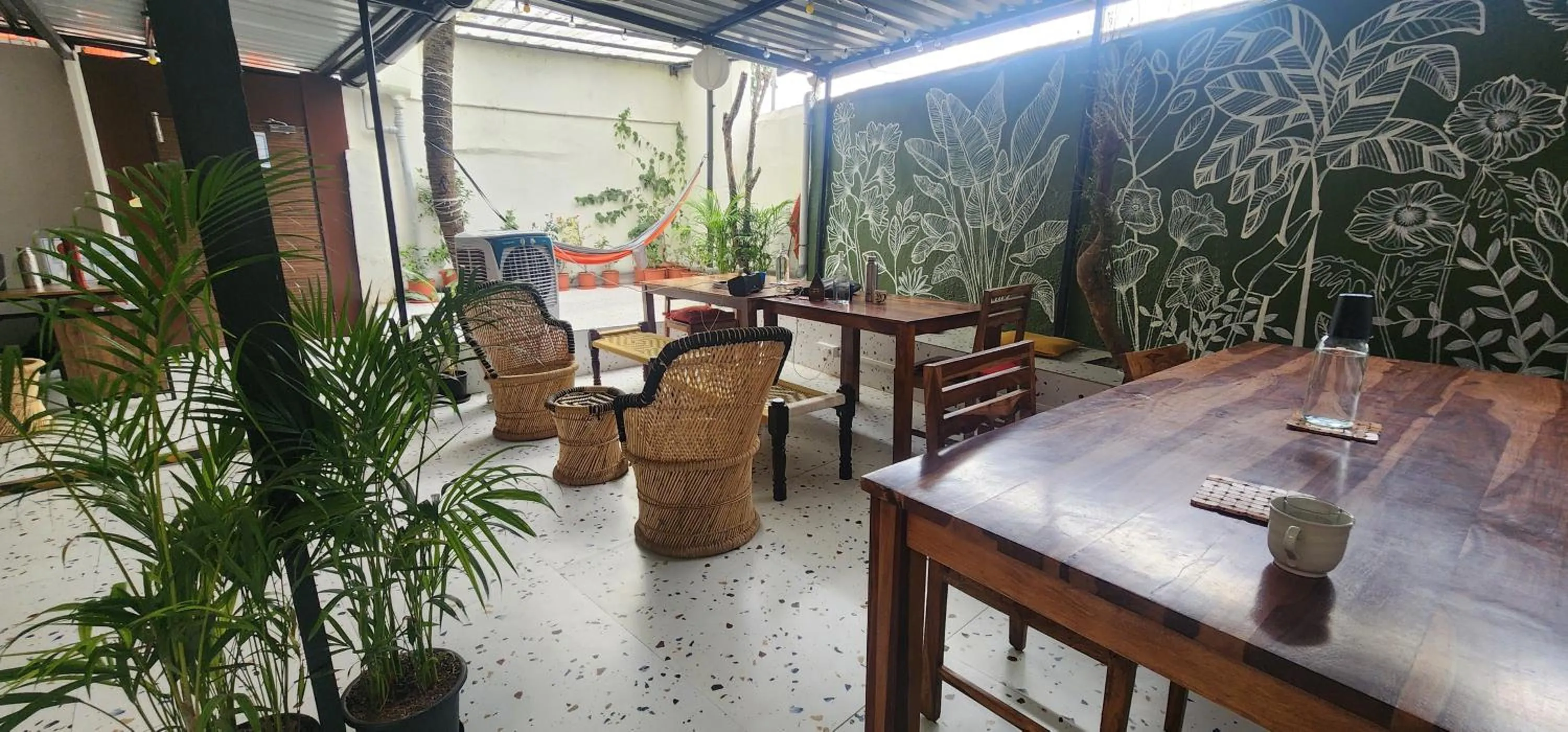 Lobby or reception in Hammock Hostels - Bandra