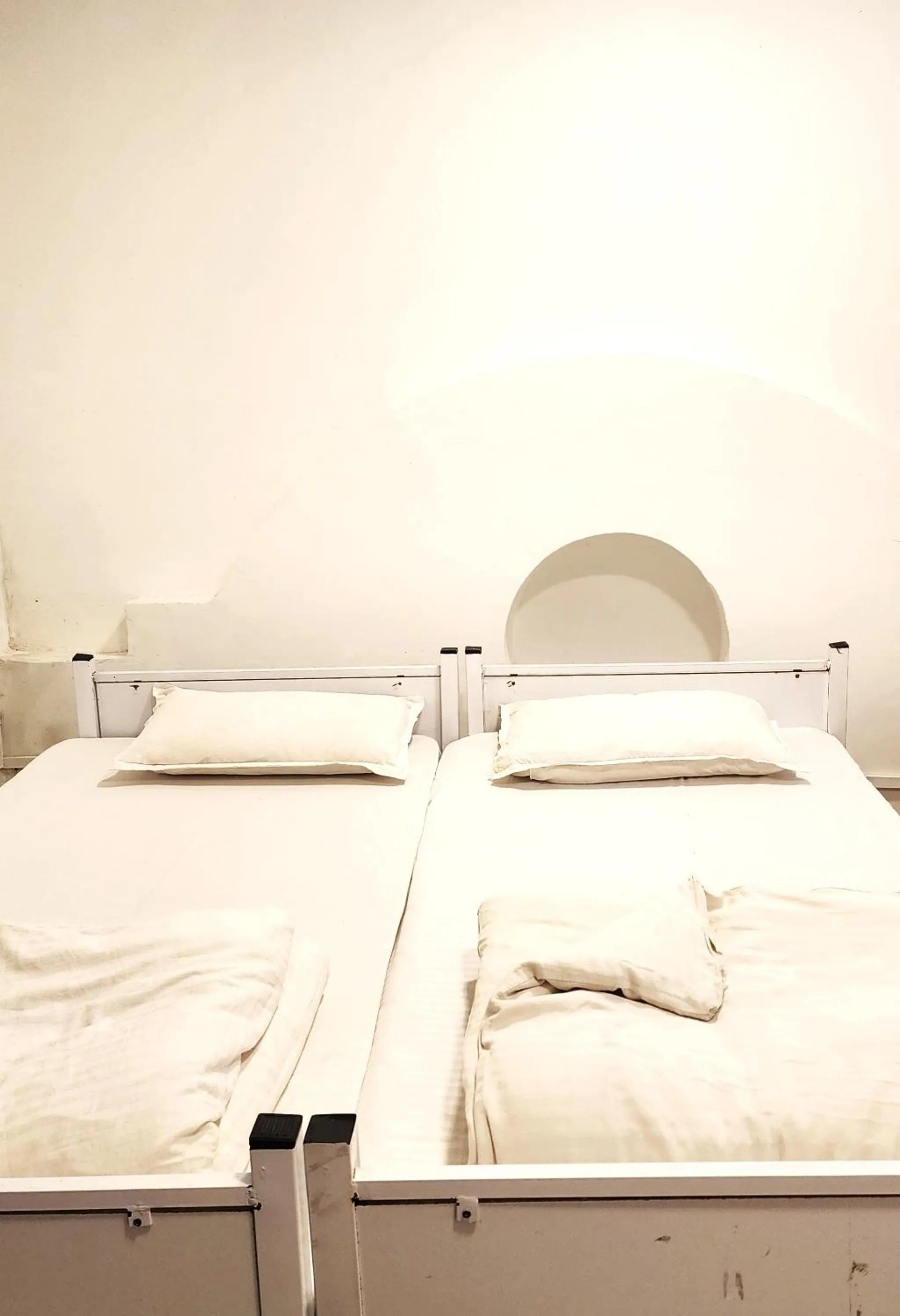 Bedroom, Bed in Hammock Hostels - Bandra