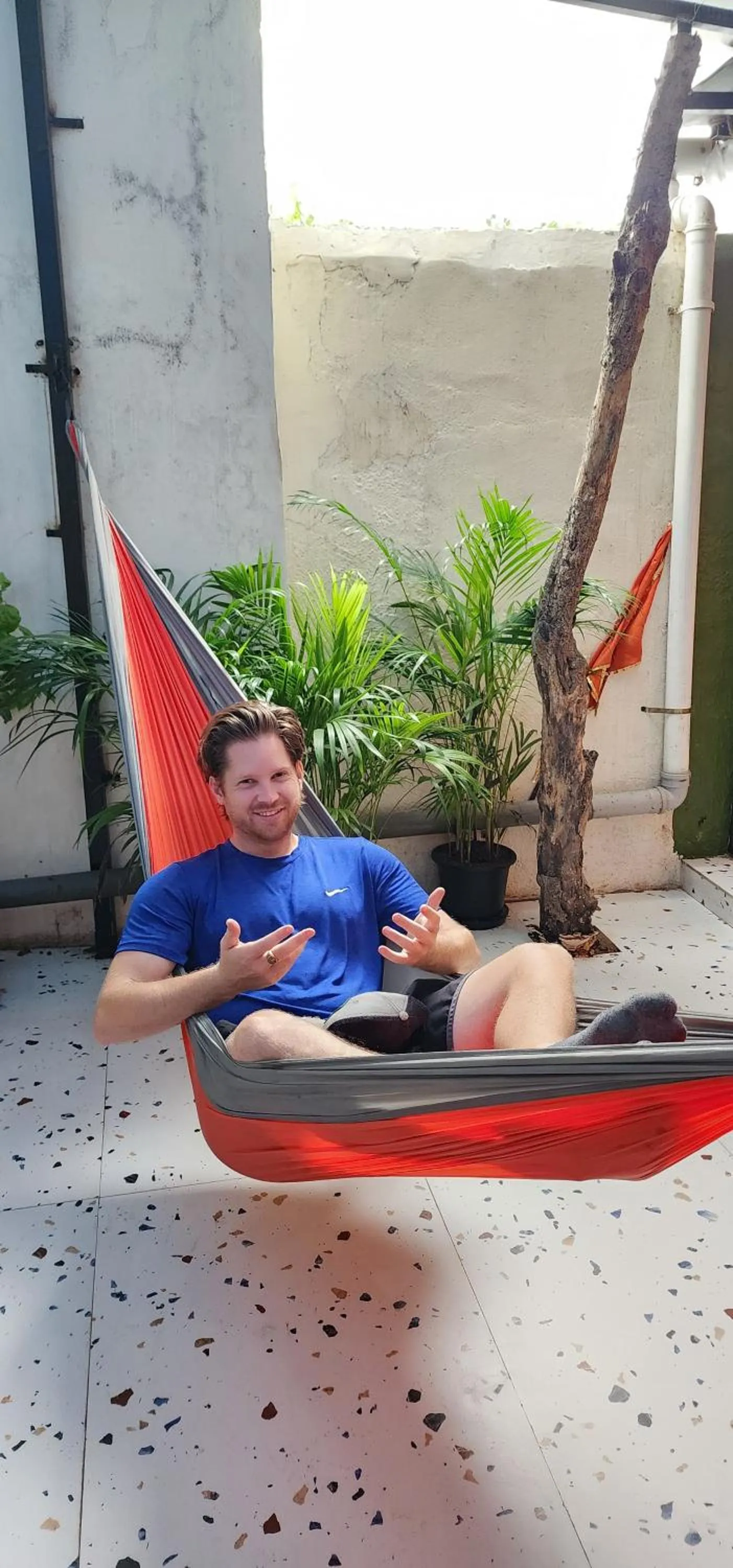 Seating area in Hammock Hostels - Bandra