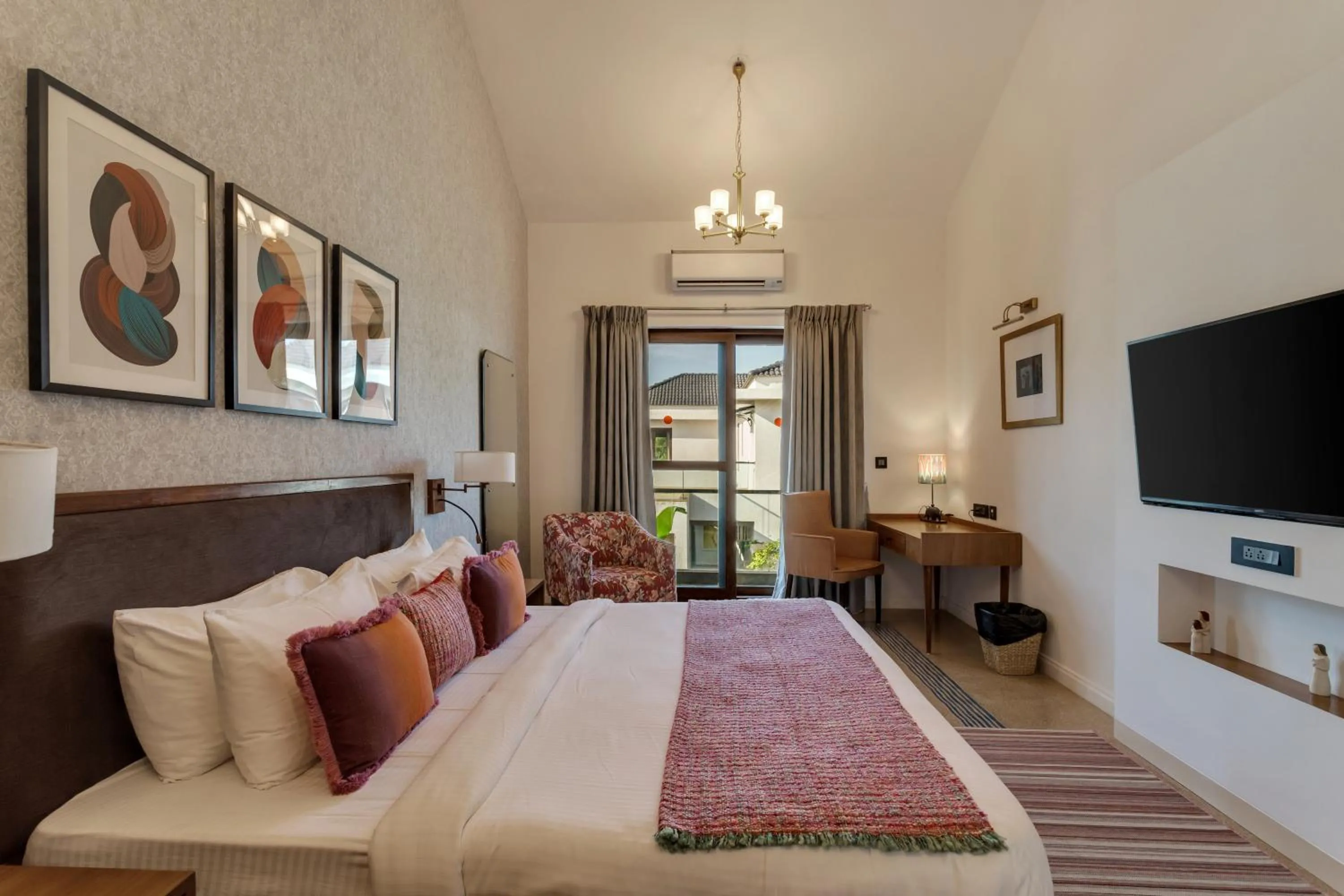 Bed in HIREAVILLA Villa Inaari - 5BHK with Private Pool in Anjuna