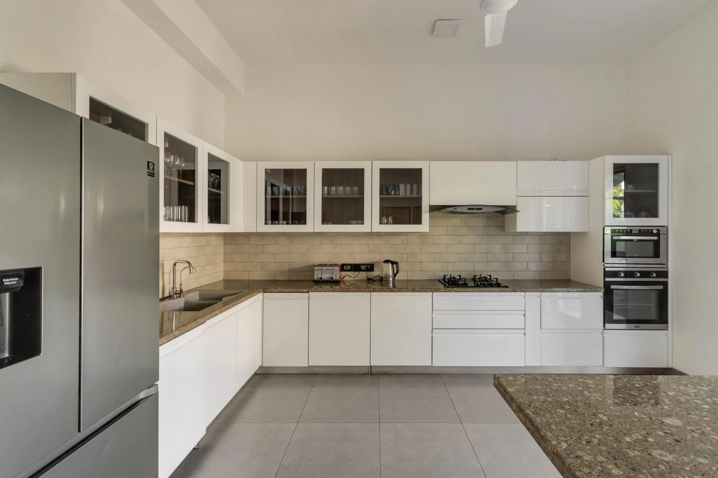 Kitchen or kitchenette in HIREAVILLA Villa Inaari - 5BHK with Private Pool in Anjuna