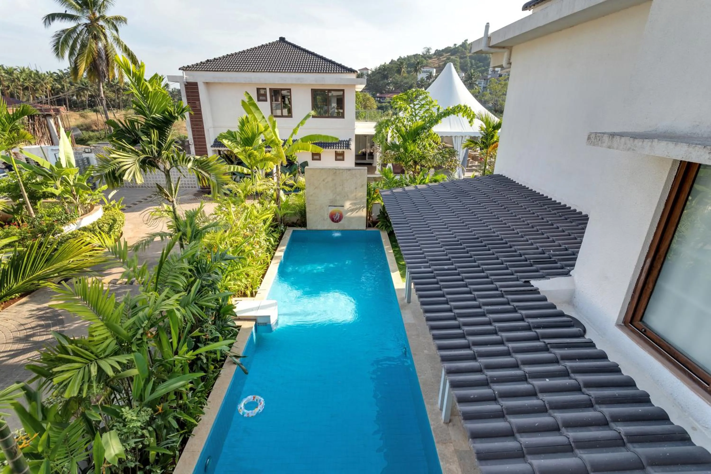 Property building in HIREAVILLA Villa Inaari - 5BHK with Private Pool in Anjuna