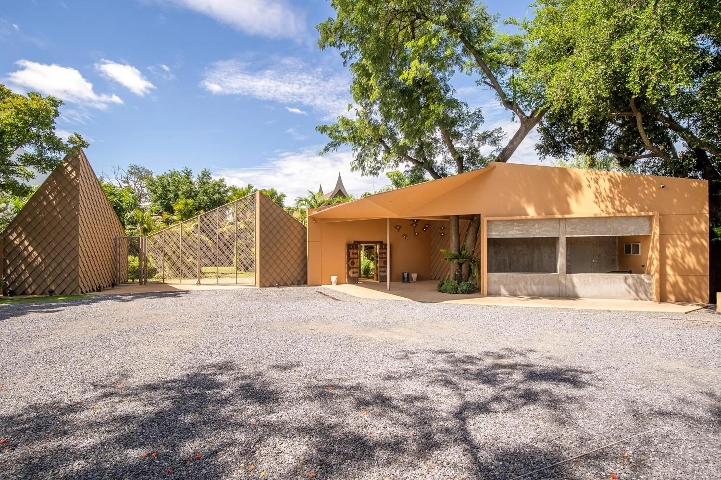 Parking in Syama Residence and Café