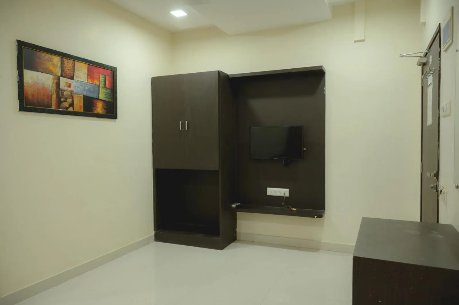 StayGuru Park View Residency