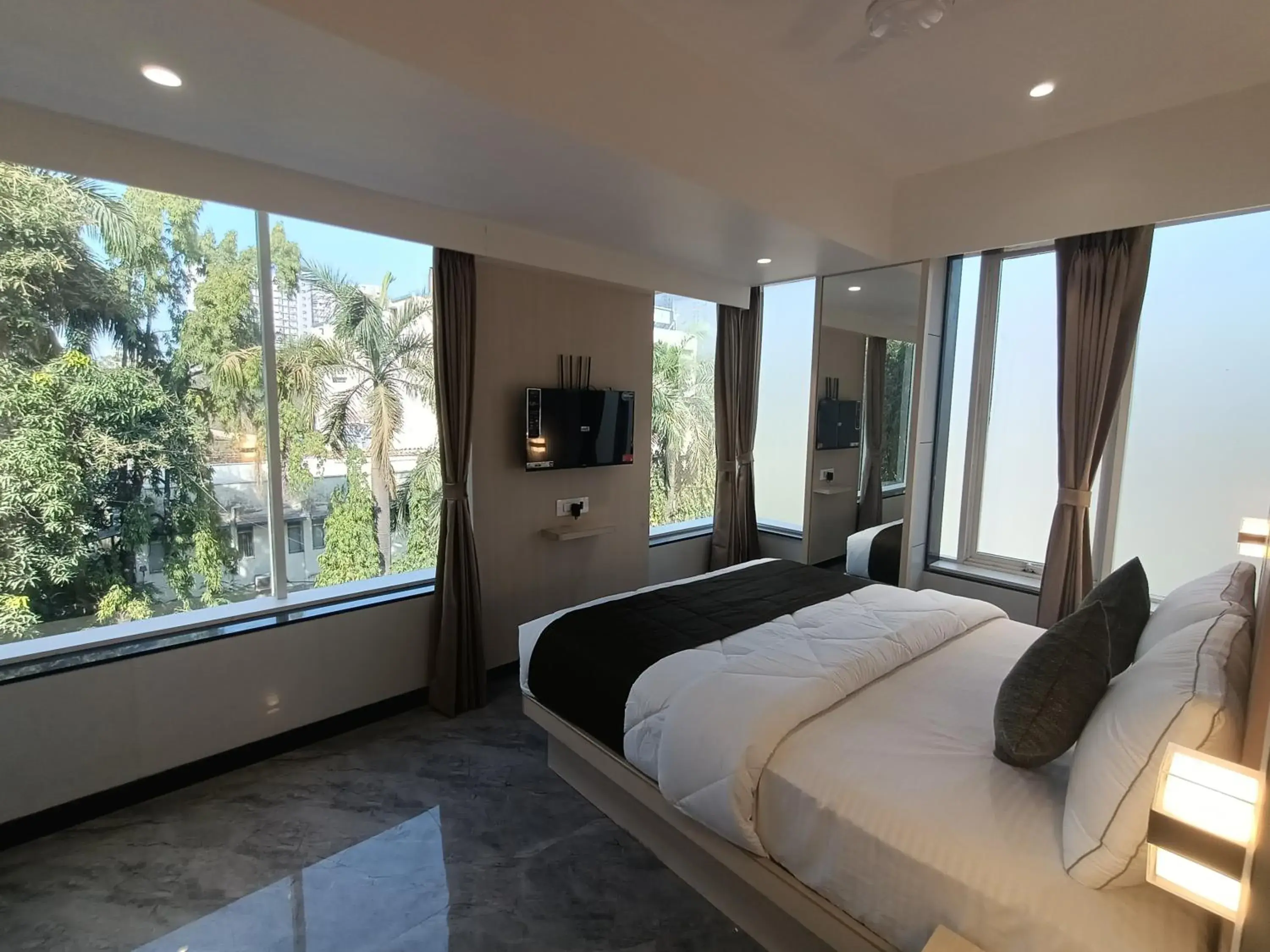 Bed in Hotel Pearl Residency Thane Bed in Hotel Pearl Residency Thane