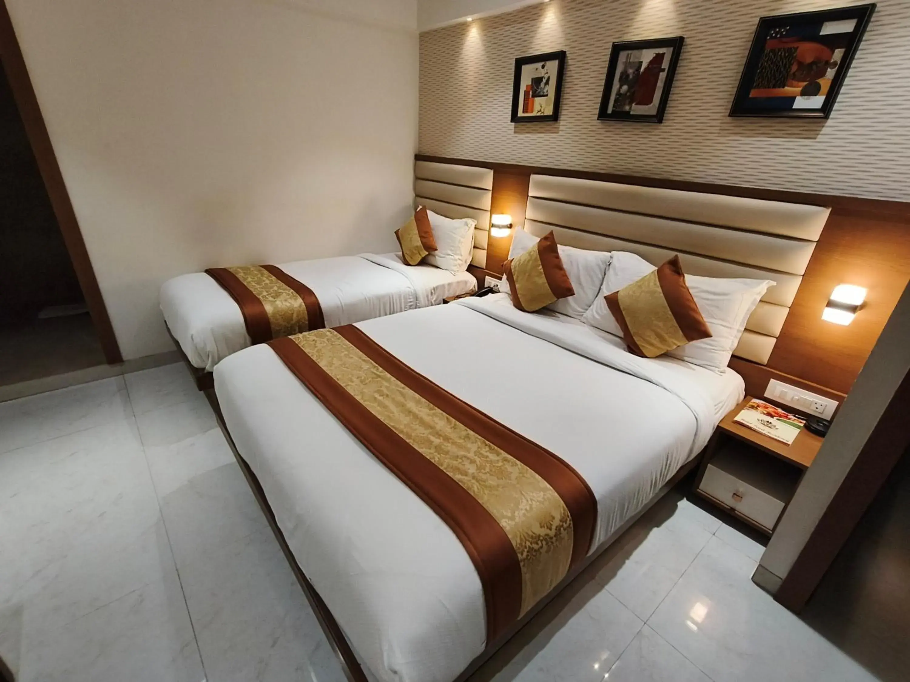 Bed in Hotel Pearl Residency Thane Bed in Hotel Pearl Residency Thane
