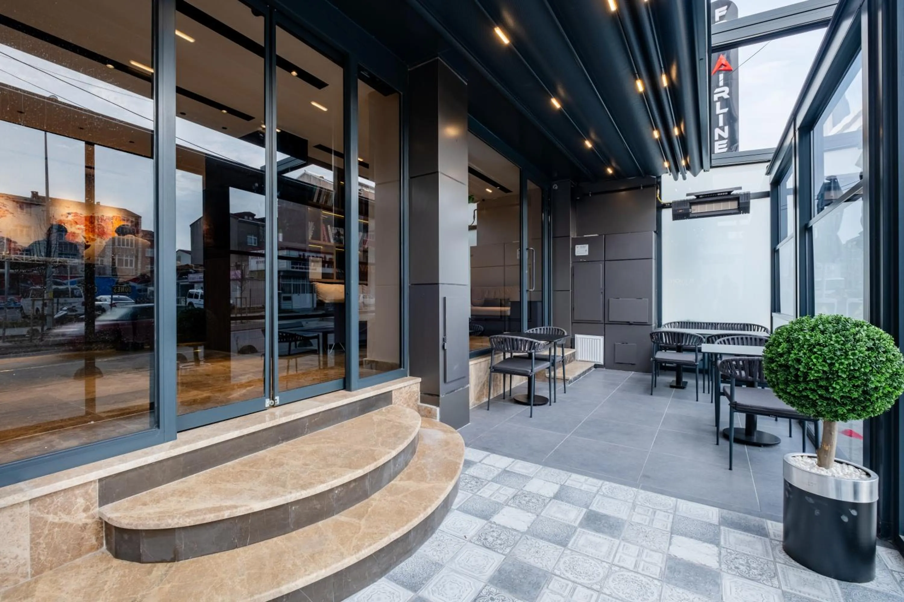 Restaurant/places to eat in FLY POINT AIRPORT HOTEL