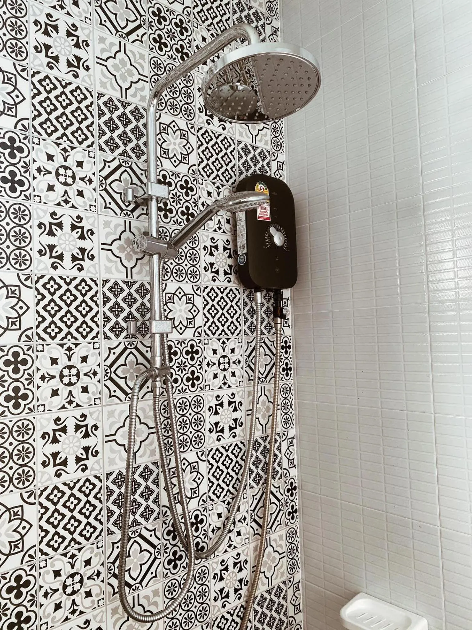 Shower in Hm House Patong