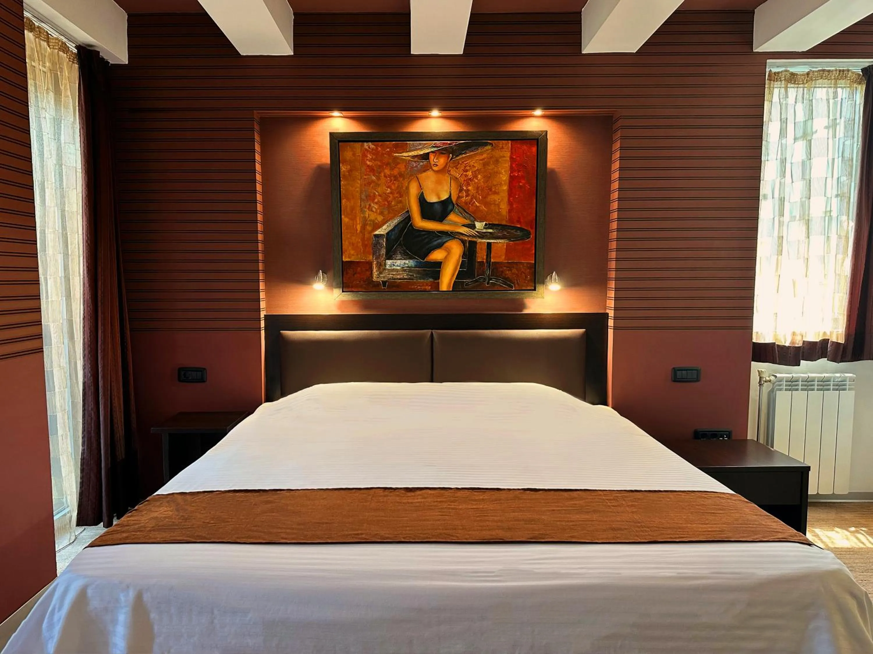 Bed in Sienna Residence