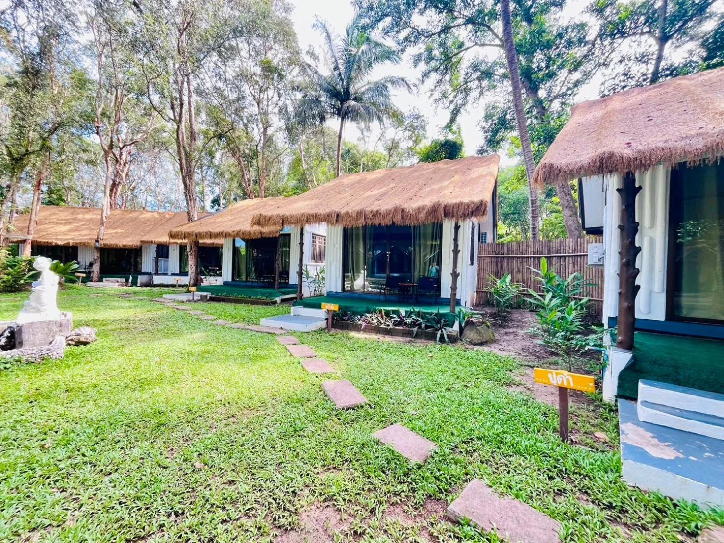 Property building in Long Beach Club Krabi