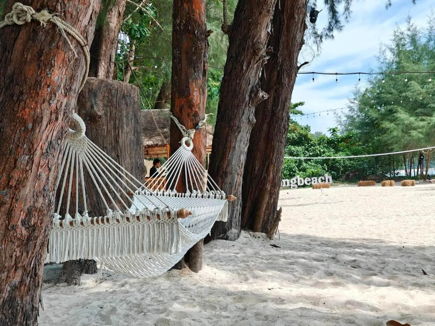 Day in Long Beach Club Krabi