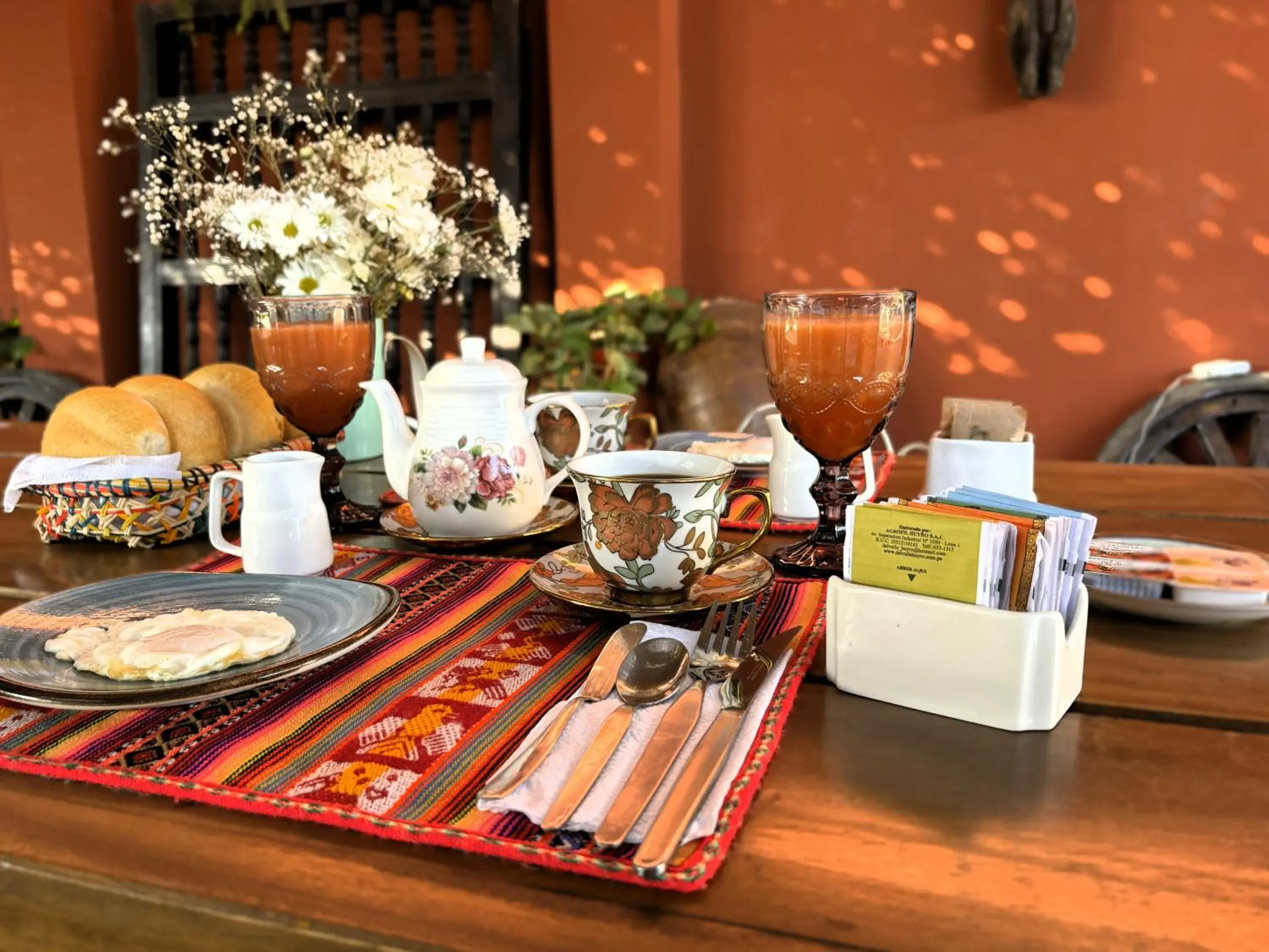 Breakfast in Serenity Lodge Breakfast in Serenity Lodge