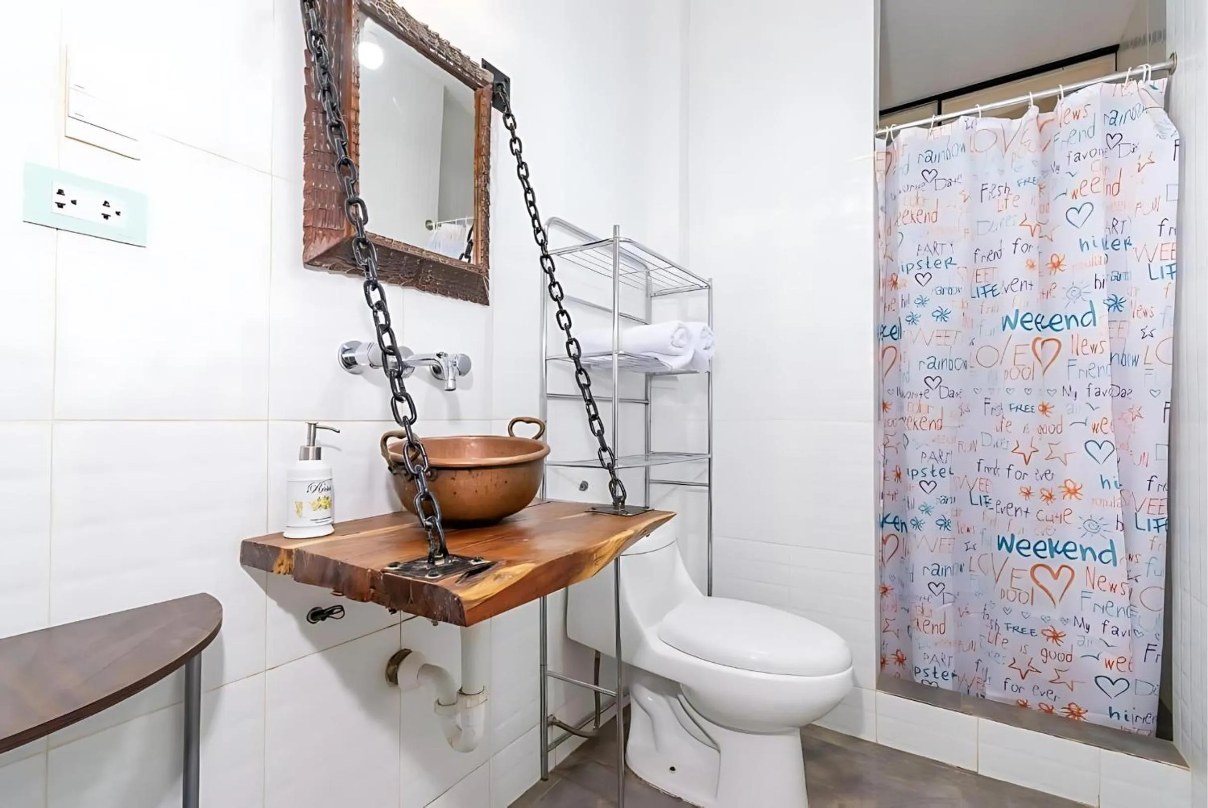 Toilet in Serenity Lodge