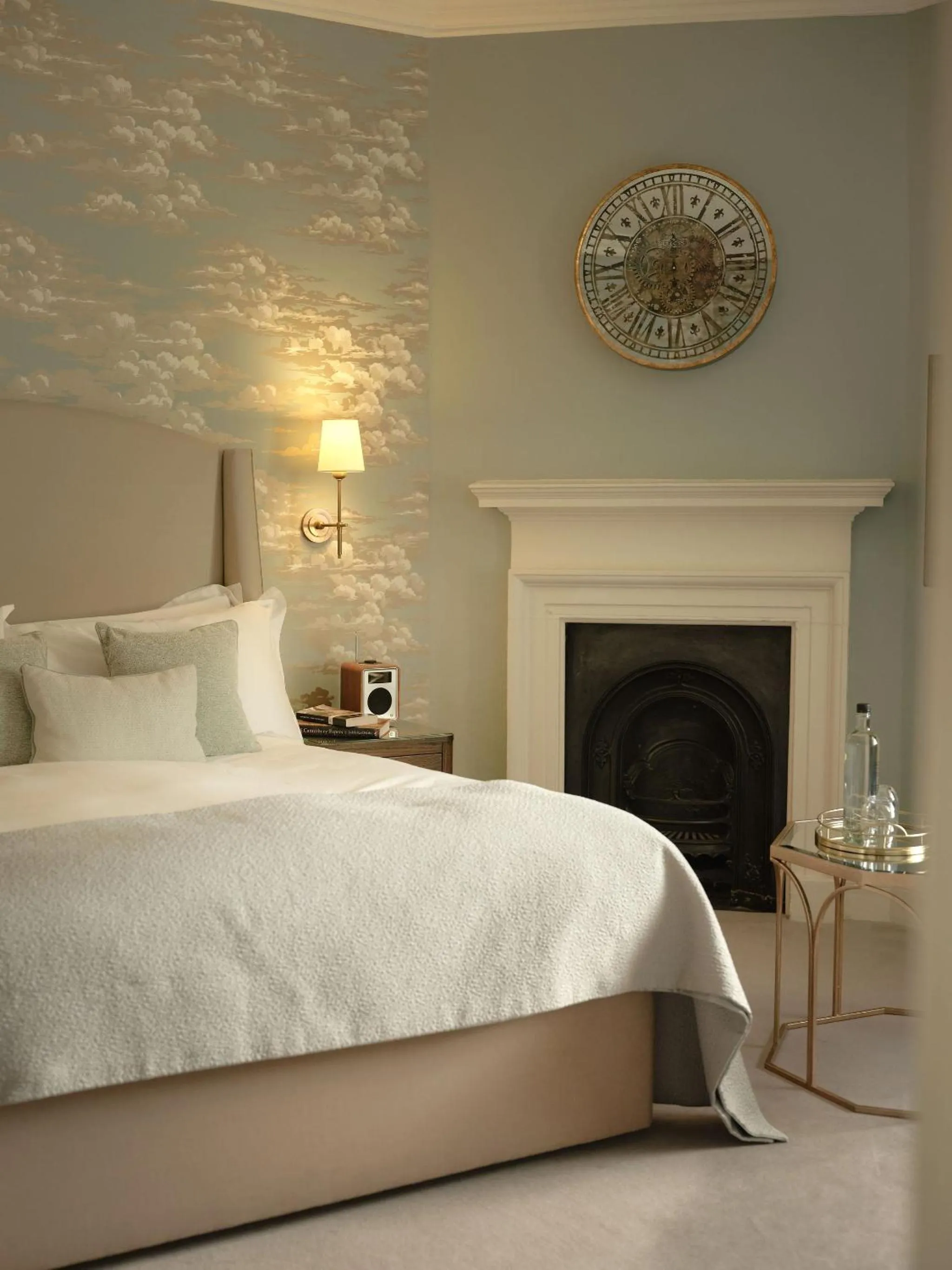 Bedroom, Bed in The Queensberry Hotel