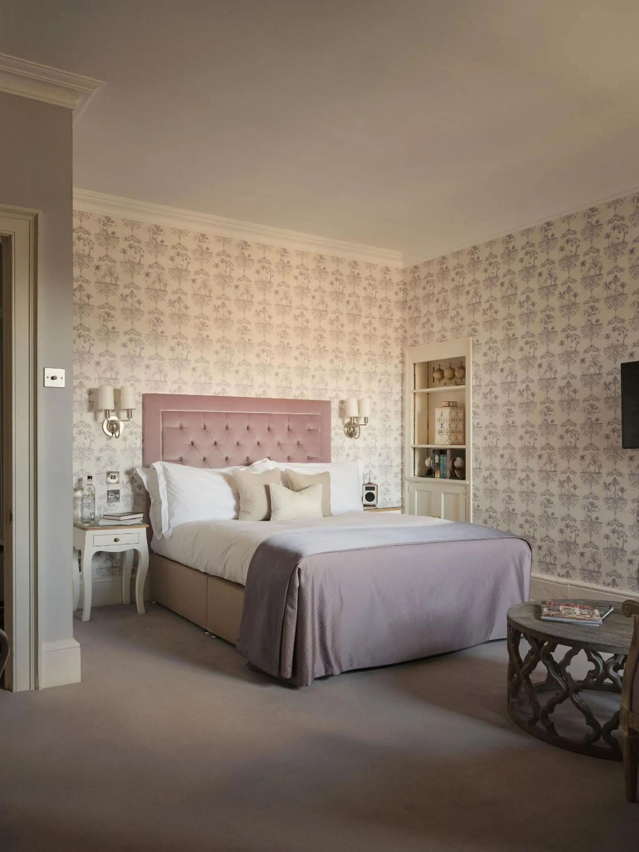 Bedroom, Bed in The Queensberry Hotel