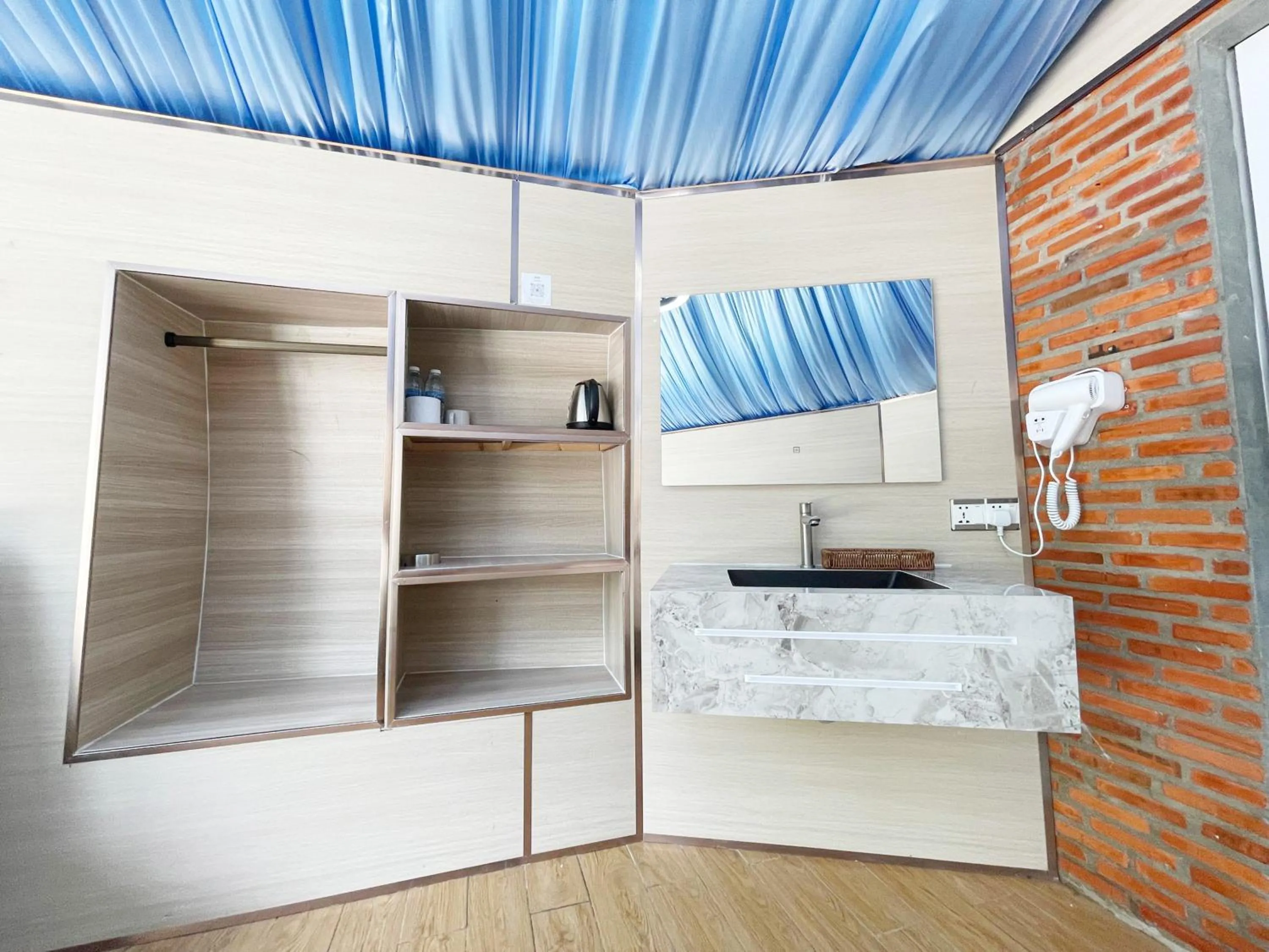 Coffee/tea facilities in The Wind Koh Rong