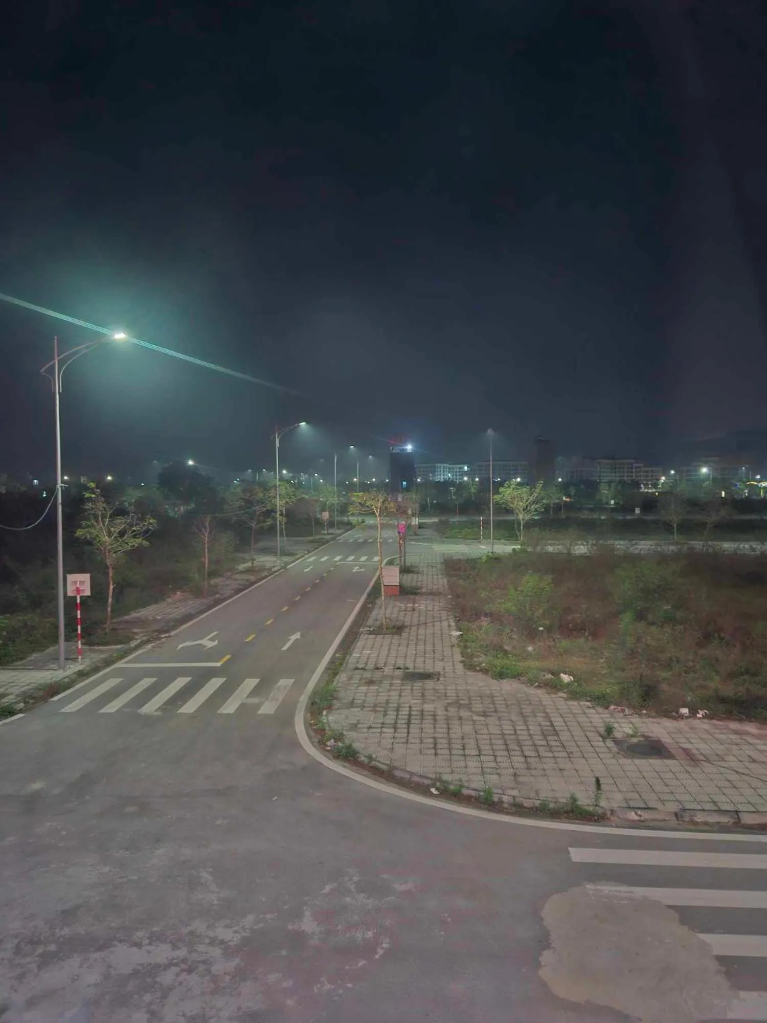 Neighbourhood in Hoàng Gia Hotel Royal