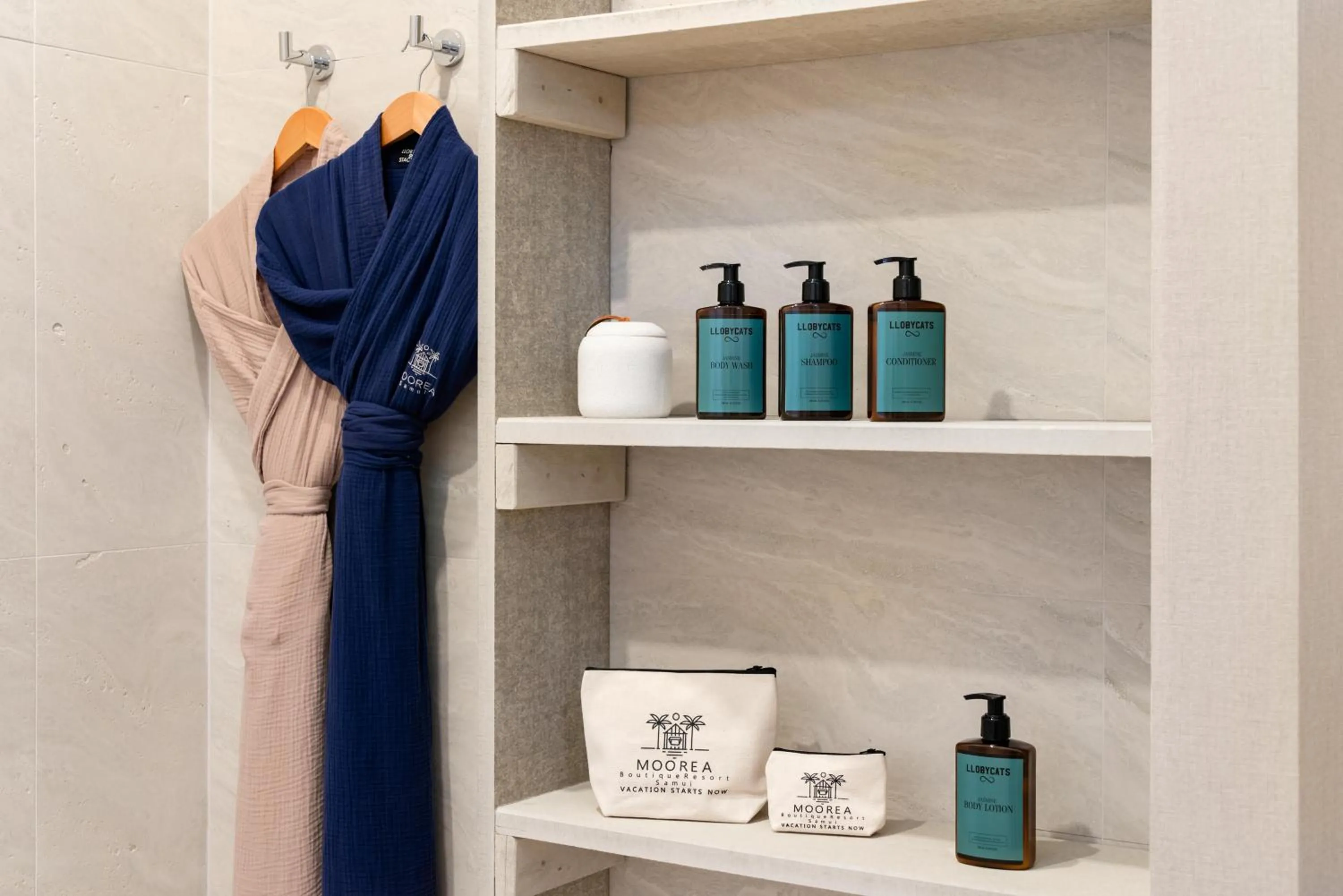 Shower in Moorea Boutique Resort Samui