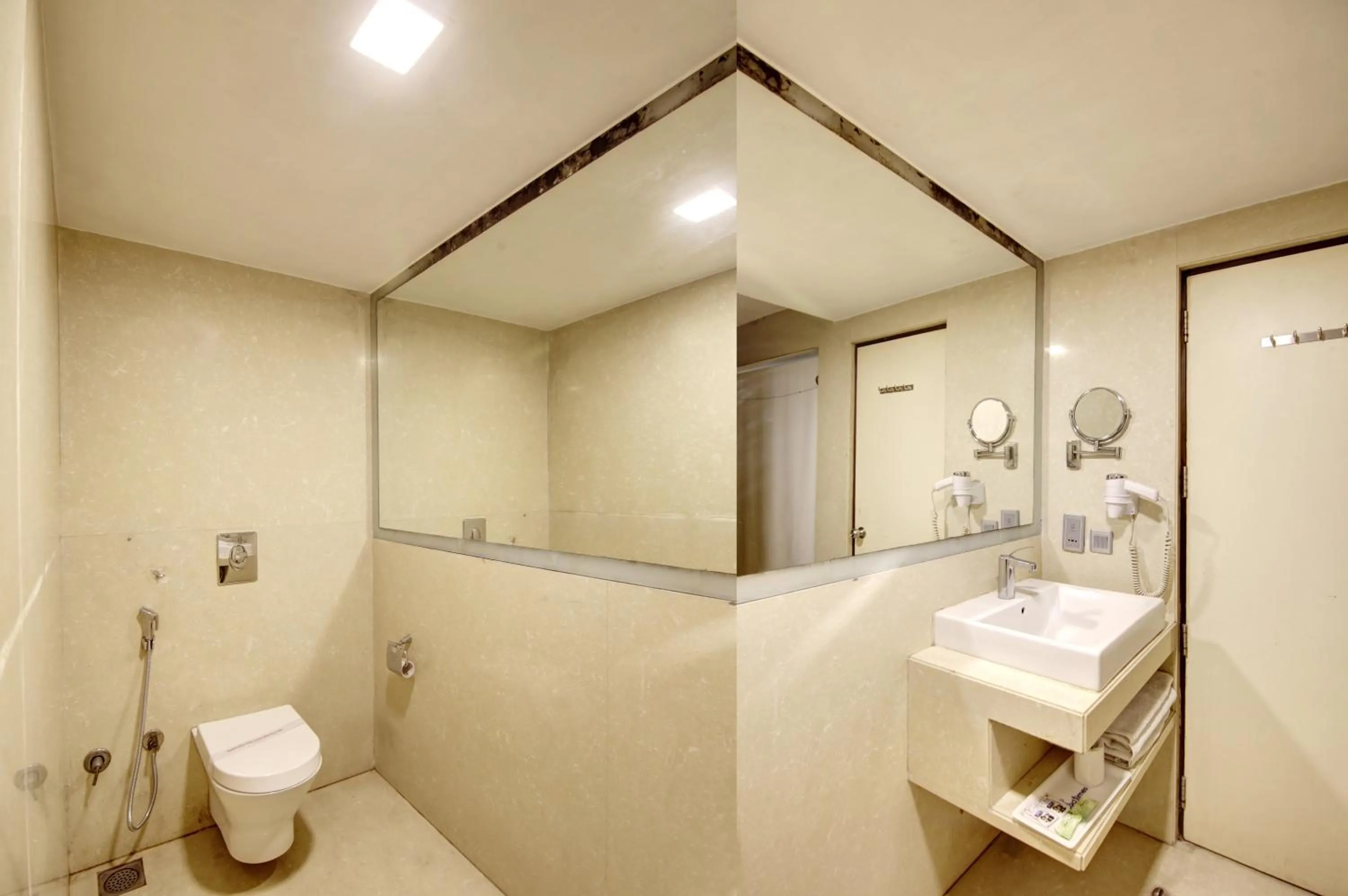 Shower in Hotel Good Times - Karol Bagh Metro Station