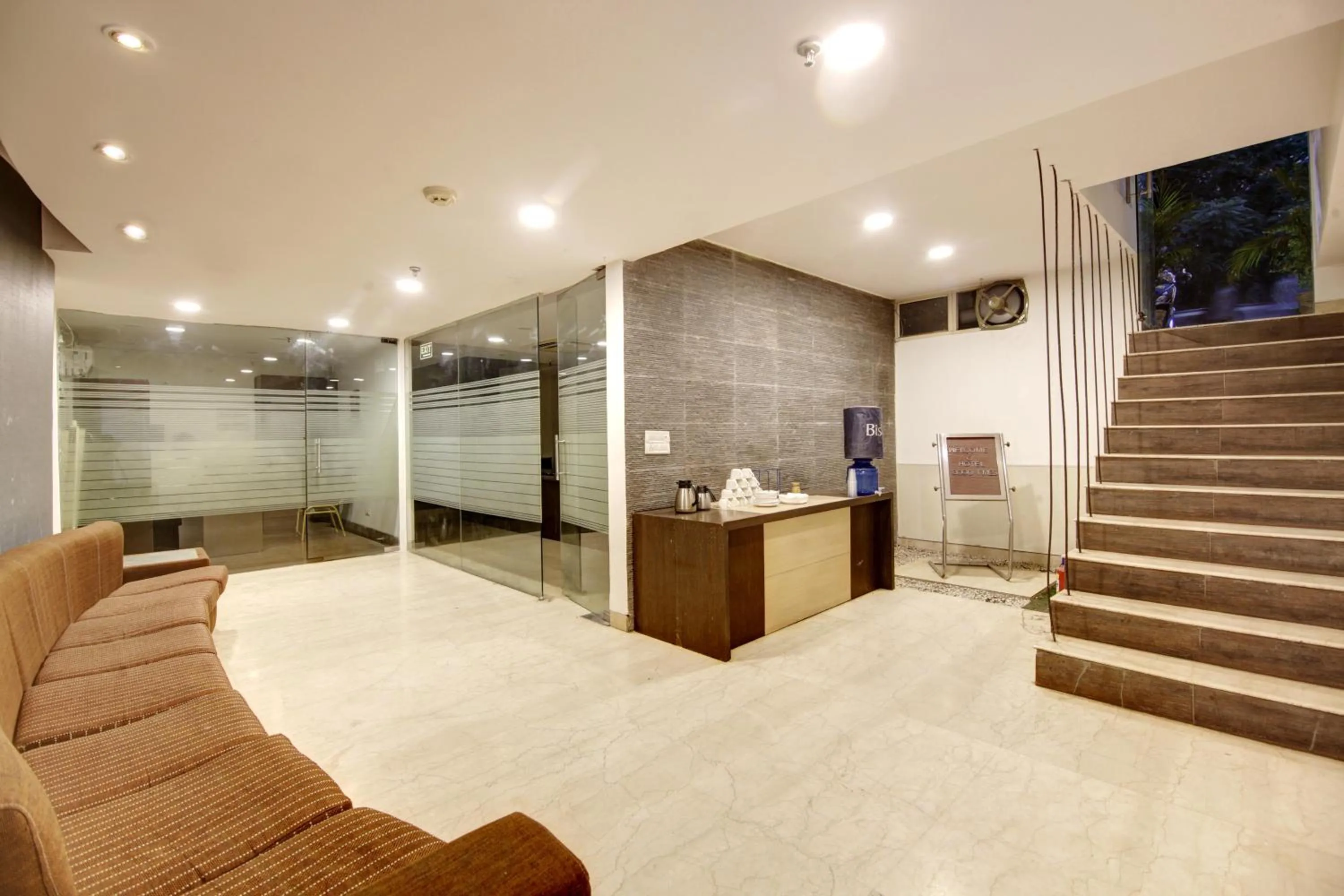 TV and multimedia in Hotel Good Times - Karol Bagh Metro Station