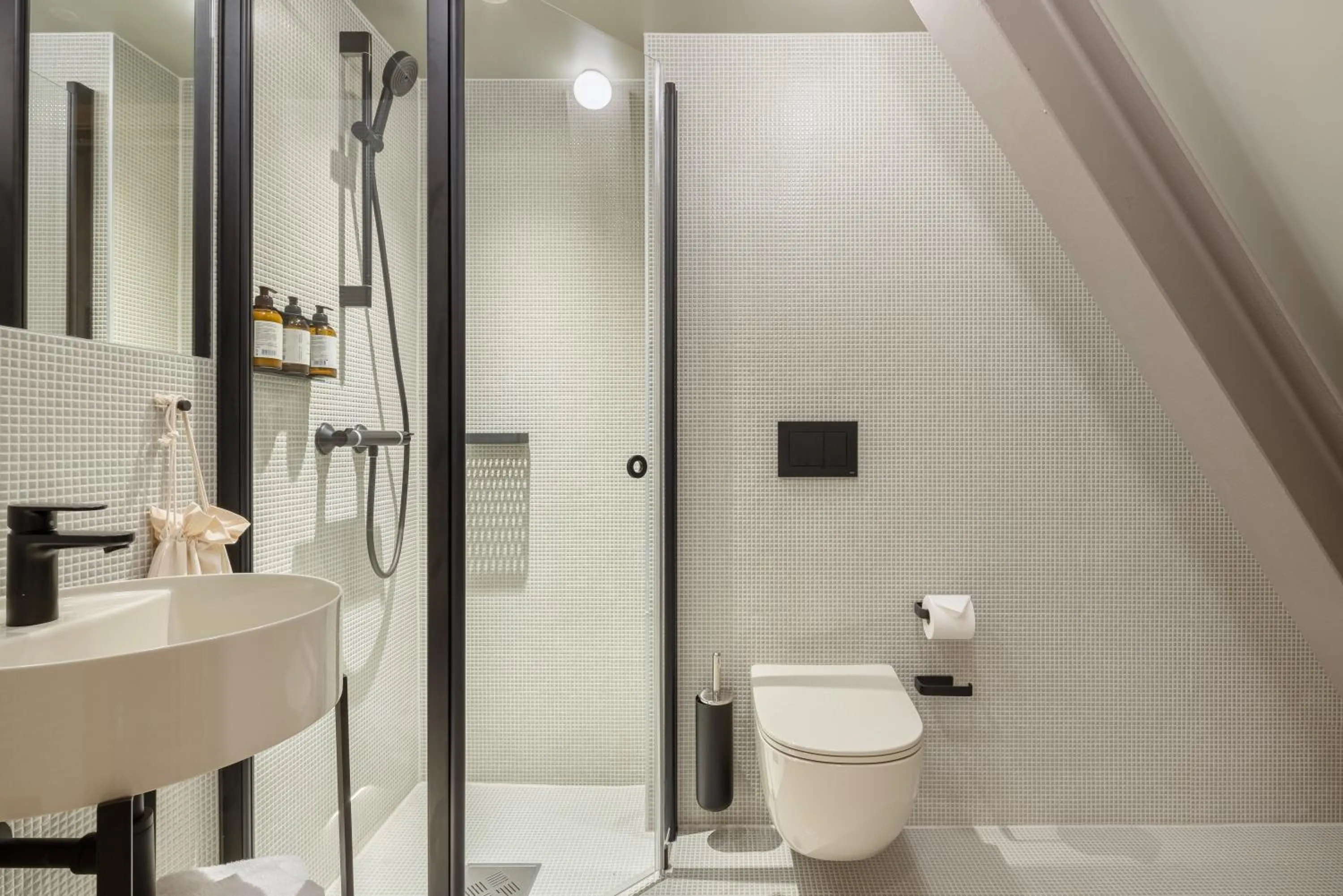 Shower in Skostredet Hotel & Spa