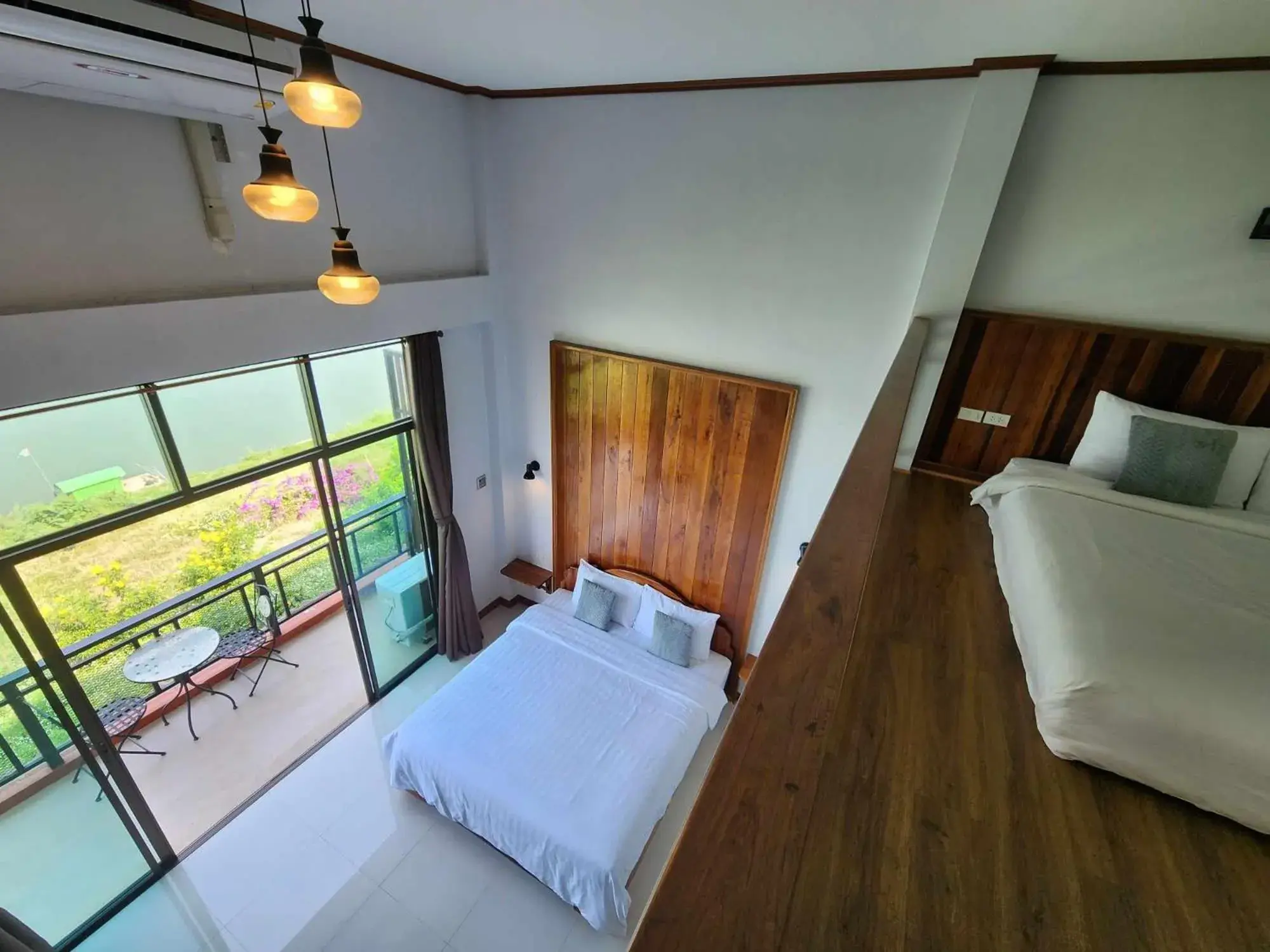 Family Room with Balcony in Suksomboonhotel Family Room with Balcony in Suksomboonhotel