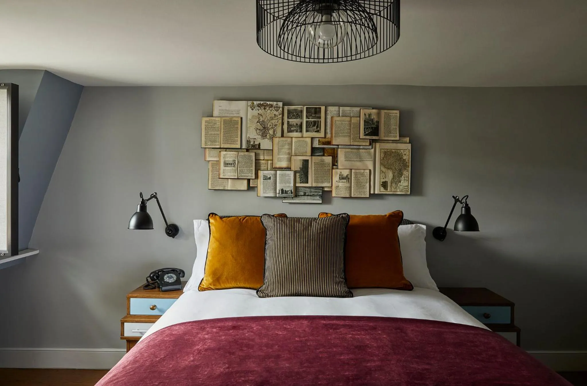 Photo of the whole room, Bed in Hotel Indigo - Bath by IHG