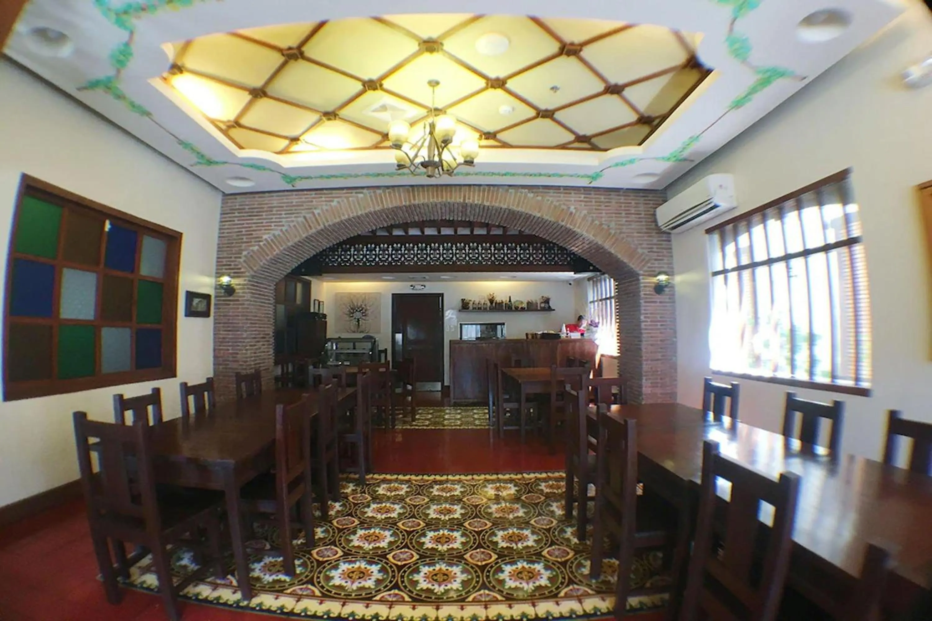 Restaurant/places to eat in NSCC Hotel Vigan