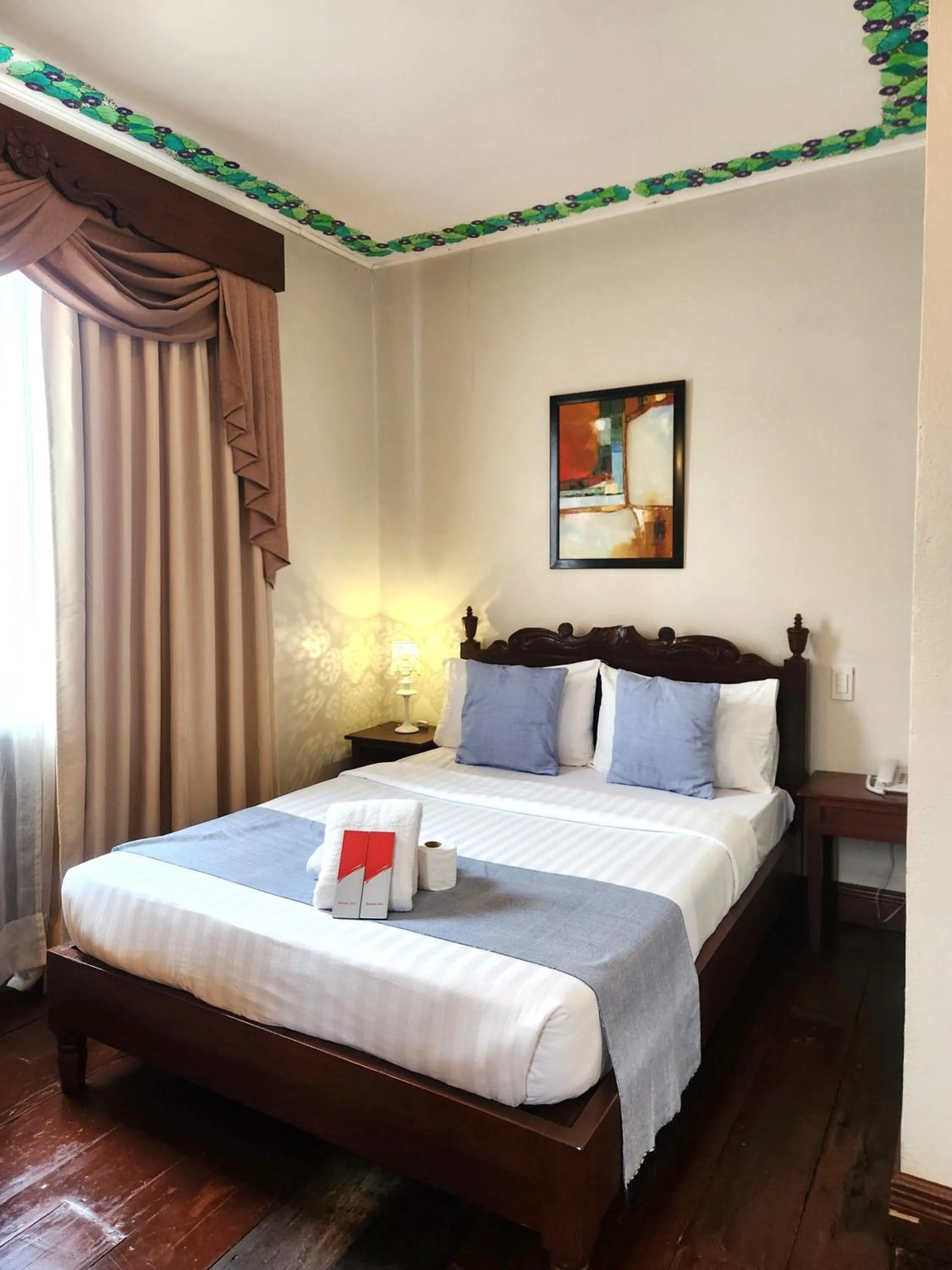 Bed in NSCC Hotel Vigan