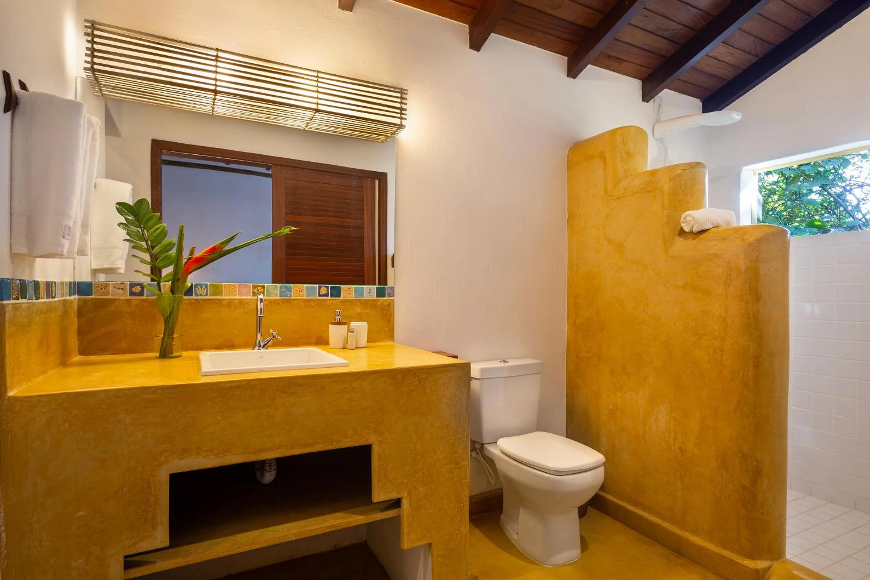 Shower in Casa Baiana Pousada & Aconchego