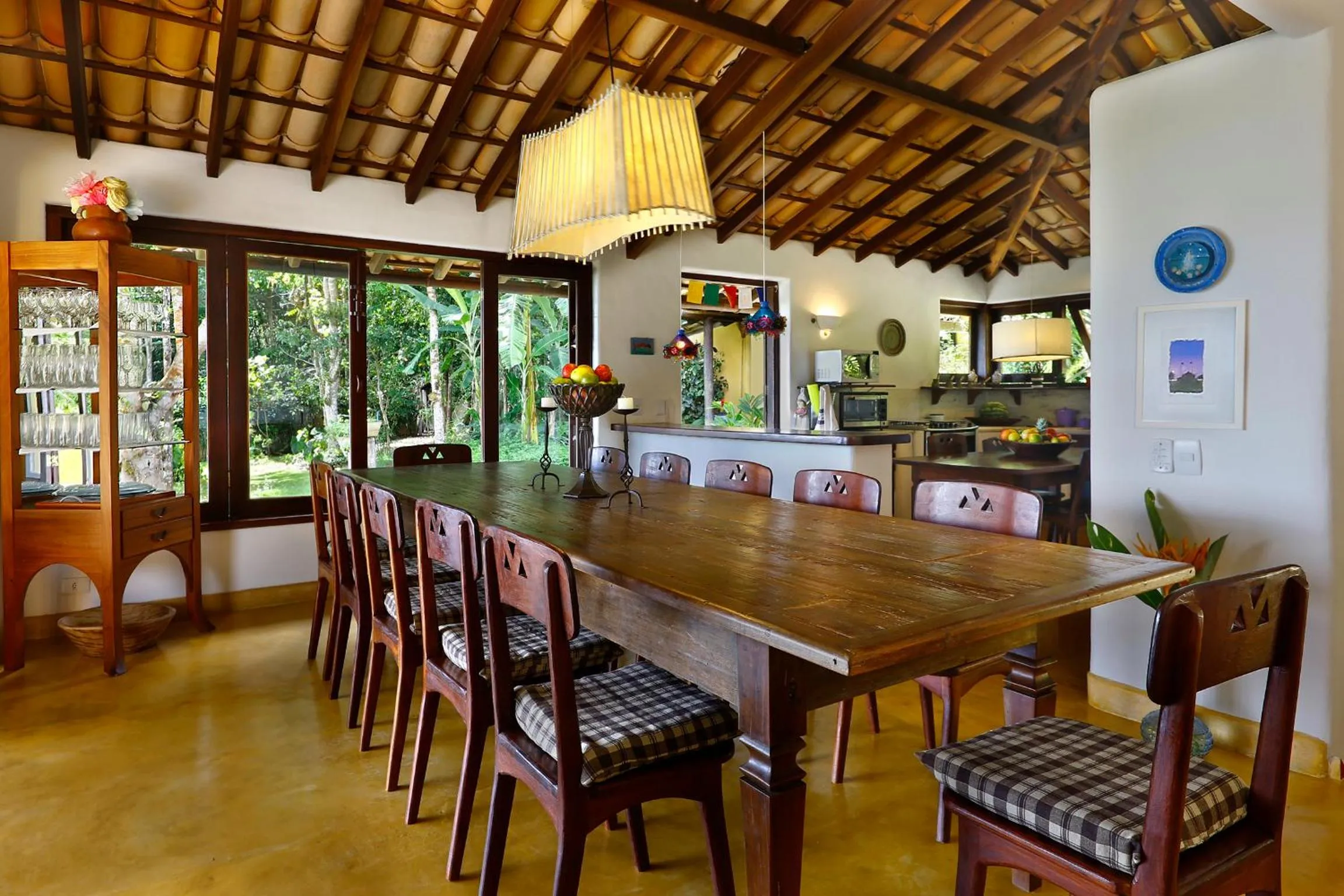 Kitchen or kitchenette in Casa Baiana Pousada & Aconchego