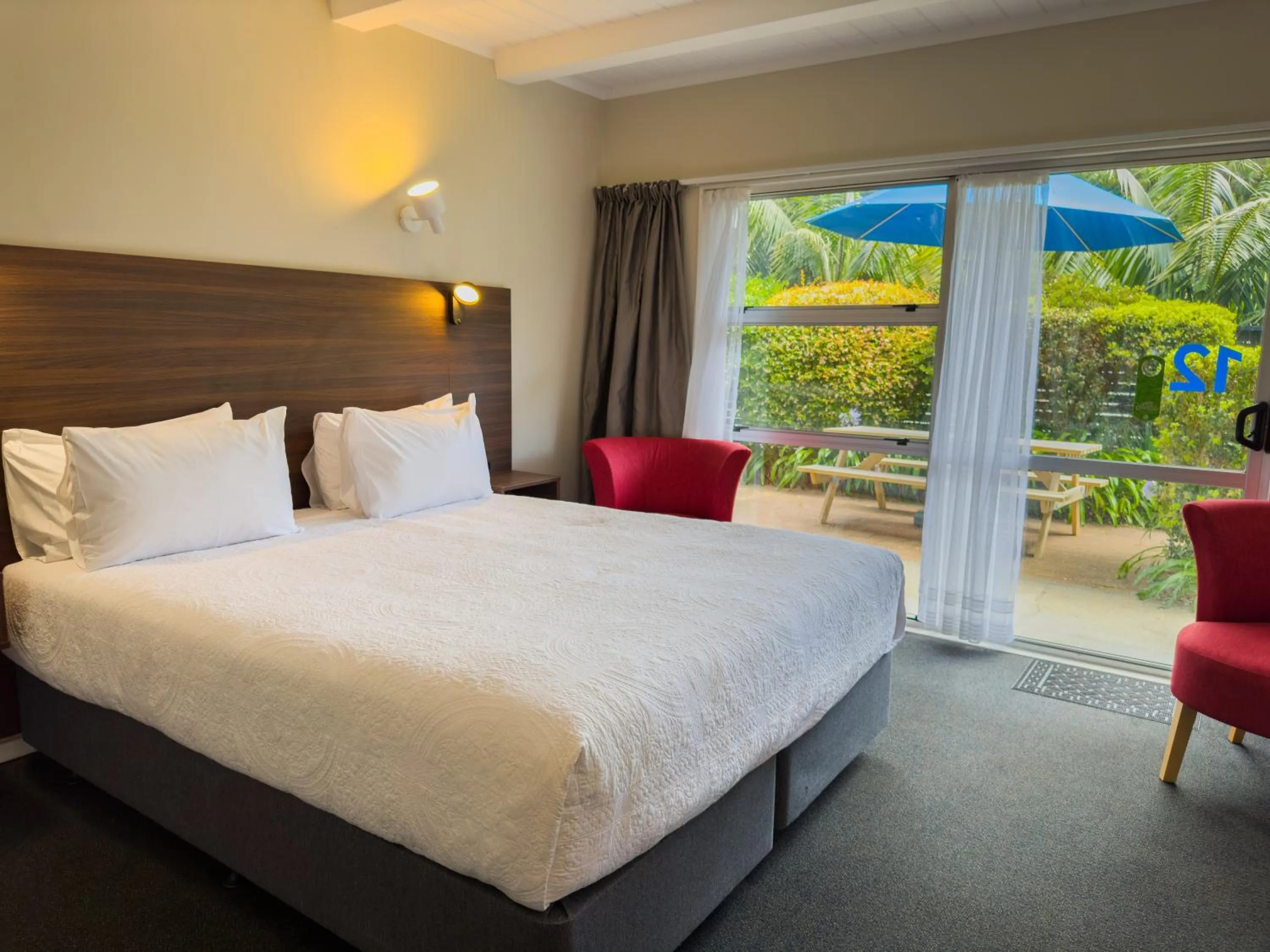 Bed in The Captains Motel