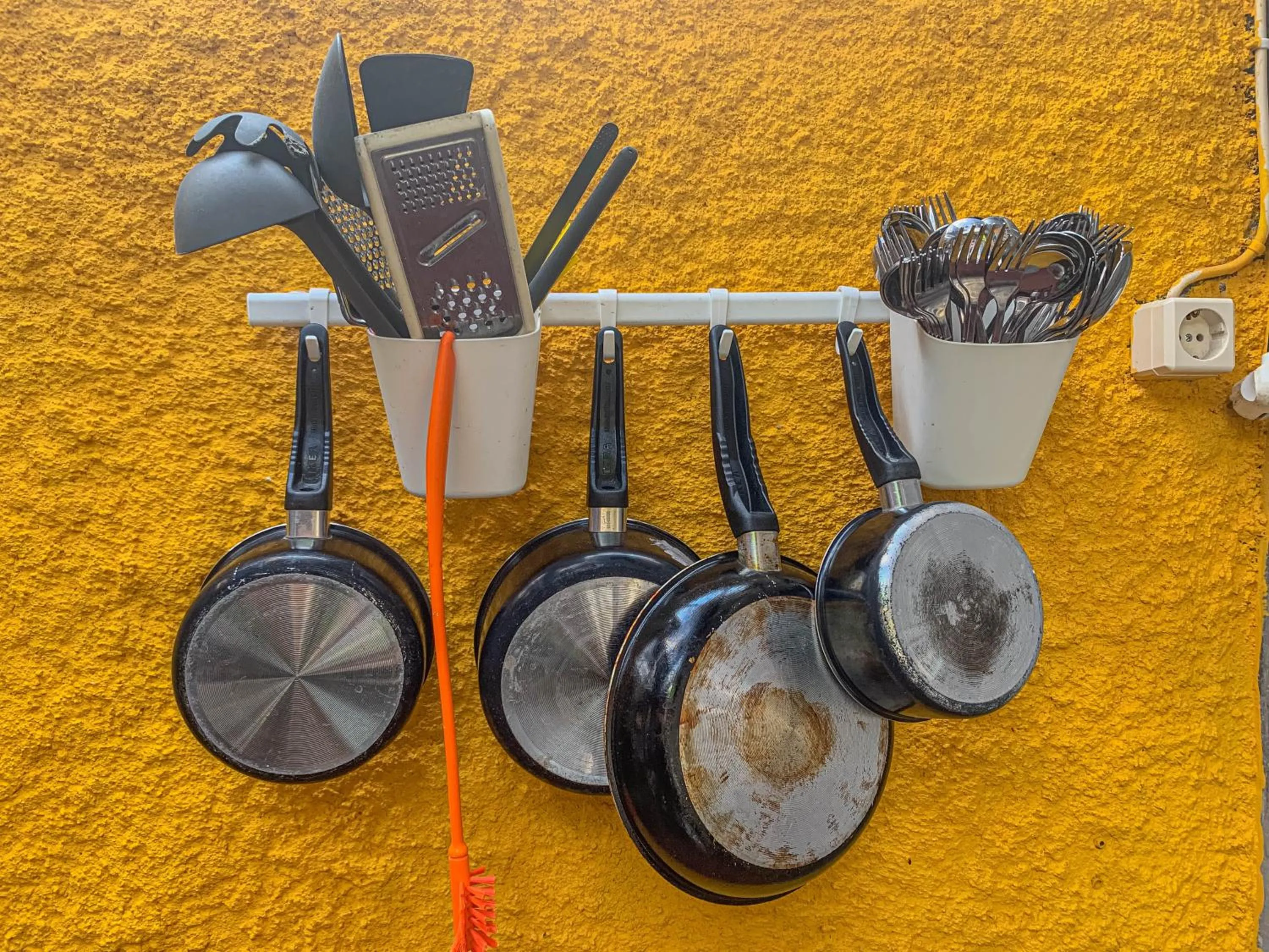 Kitchen or kitchenette in Yukke Tembi Homestay