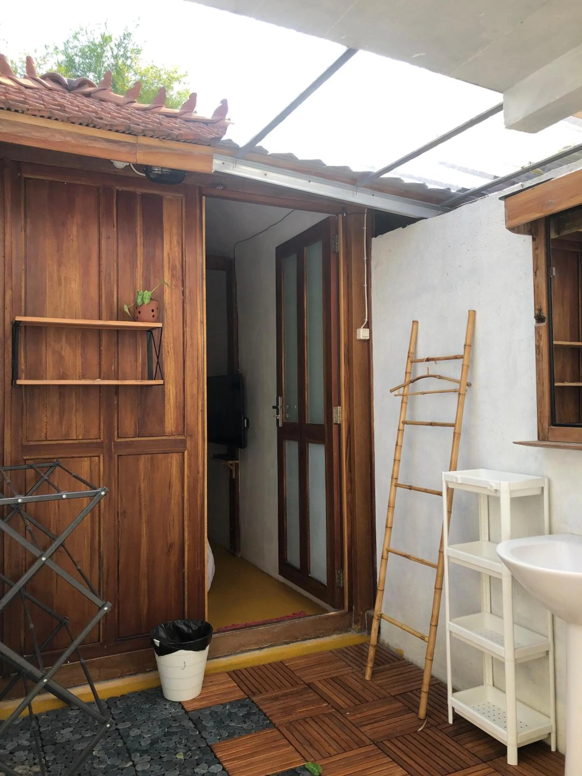 Property building in Yukke Tembi Homestay