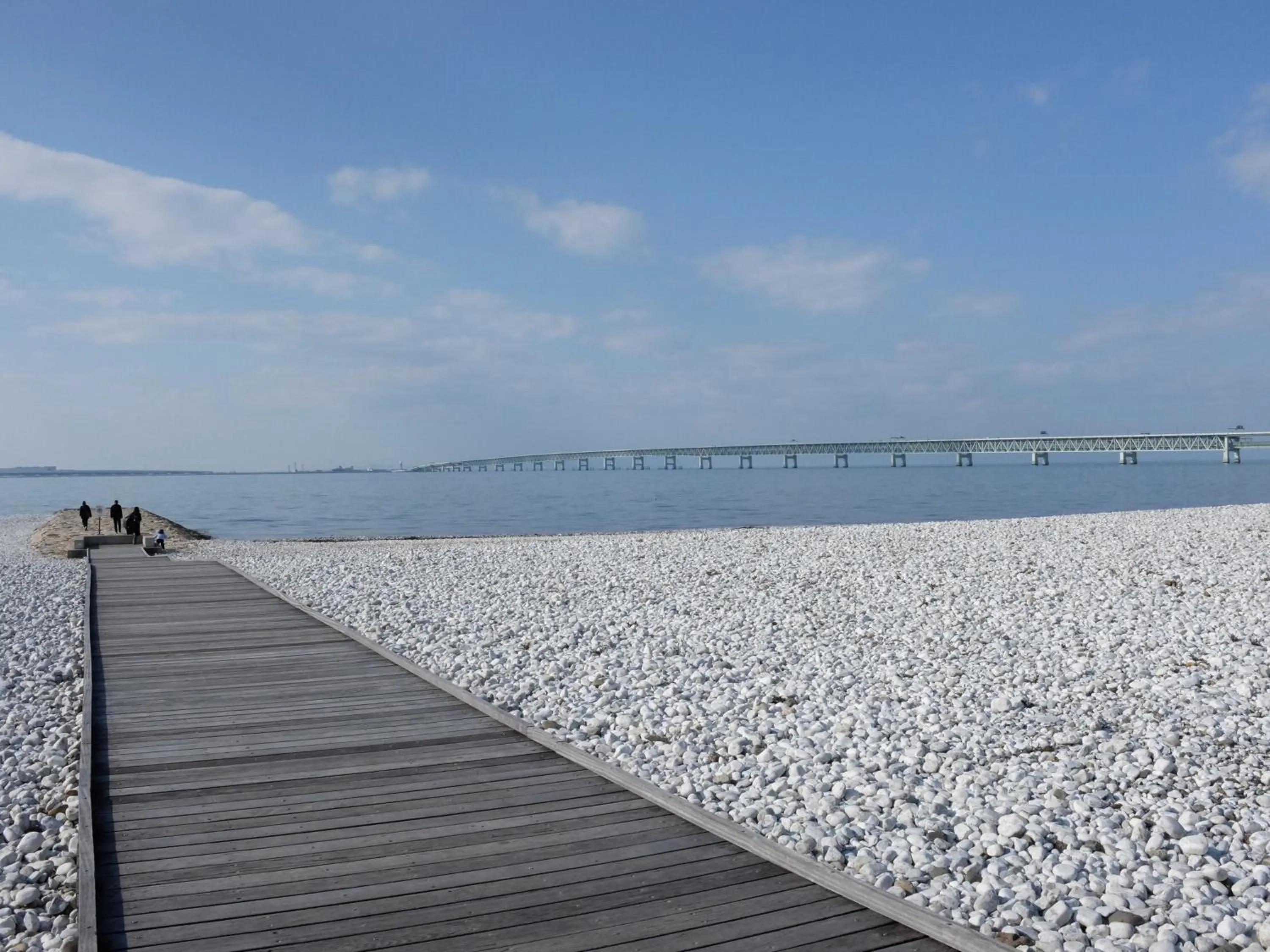 Beach in EZ HOTEL Kansai Airport Seaside