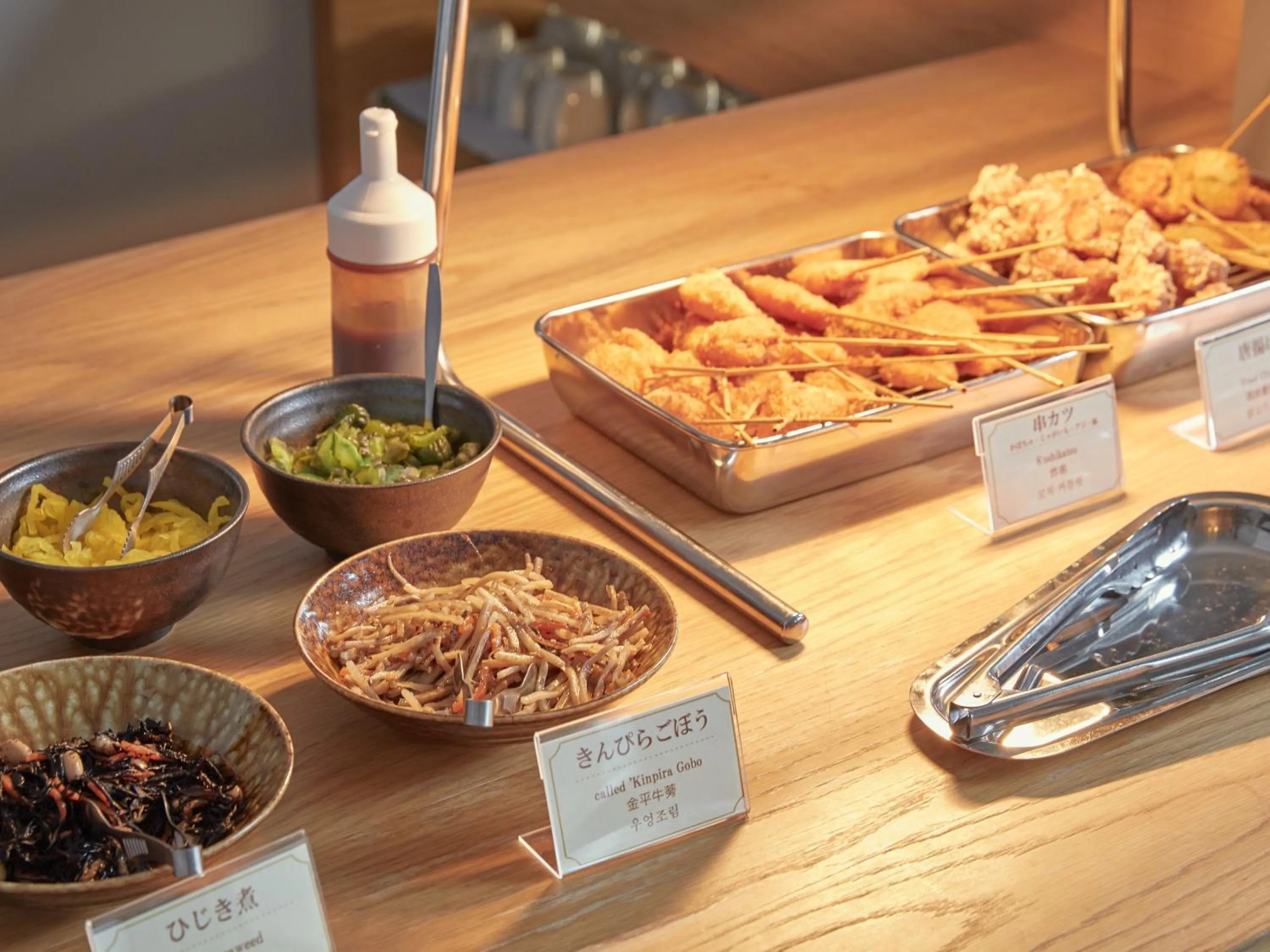 Restaurant/places to eat in EZ HOTEL Kansai Airport Seaside