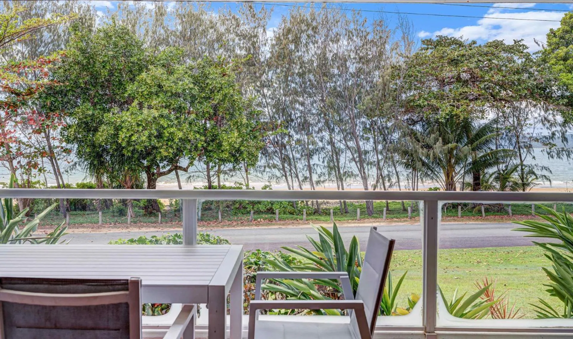 Ulysses One Beachfront Escape 1 Bedroom